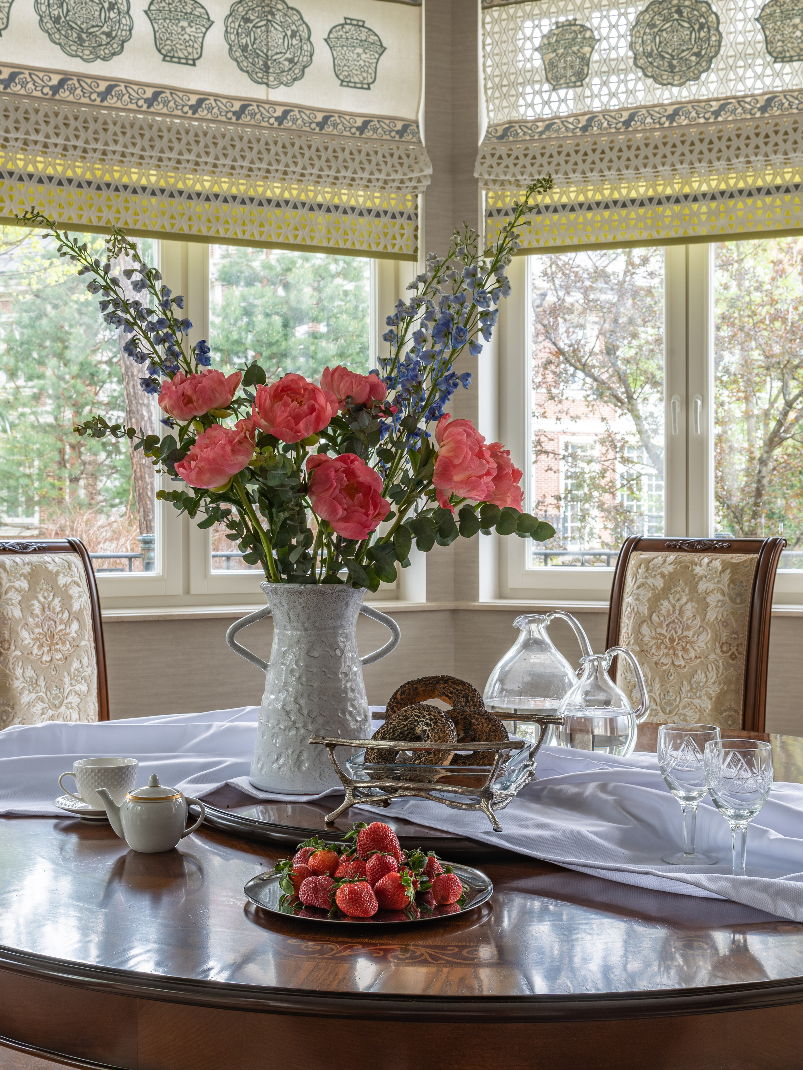 Big house. Interior & architecture photographer