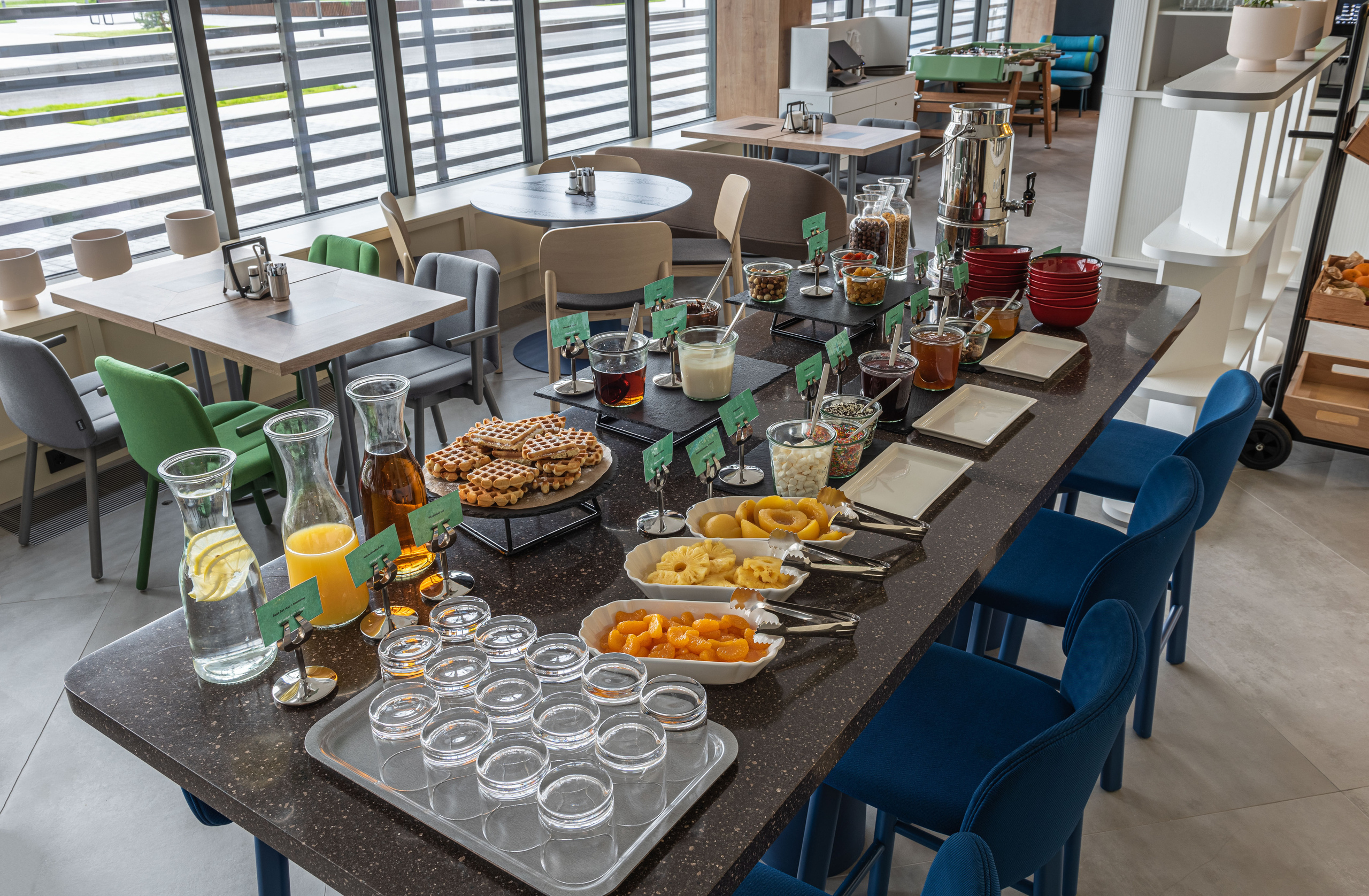 Kogalym SMART by Cosmos Hotel Group. Interior & architecture photographer