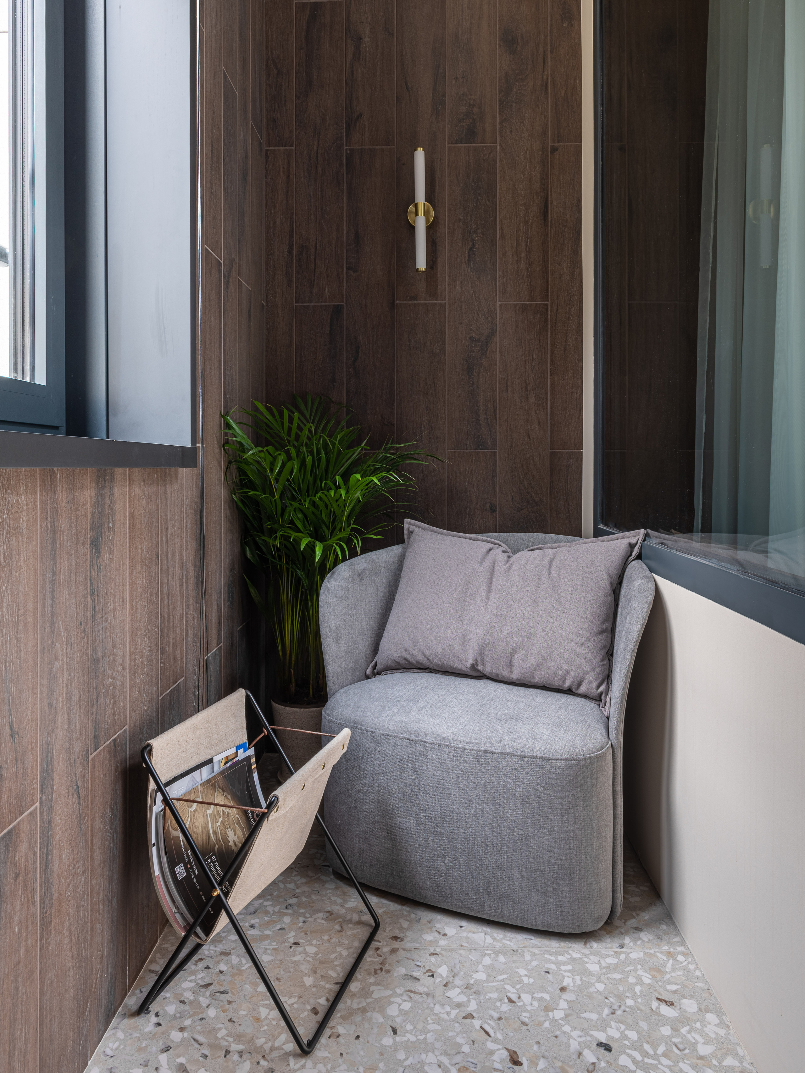 Silver Fountain. apart 1. Interior & architecture photographer