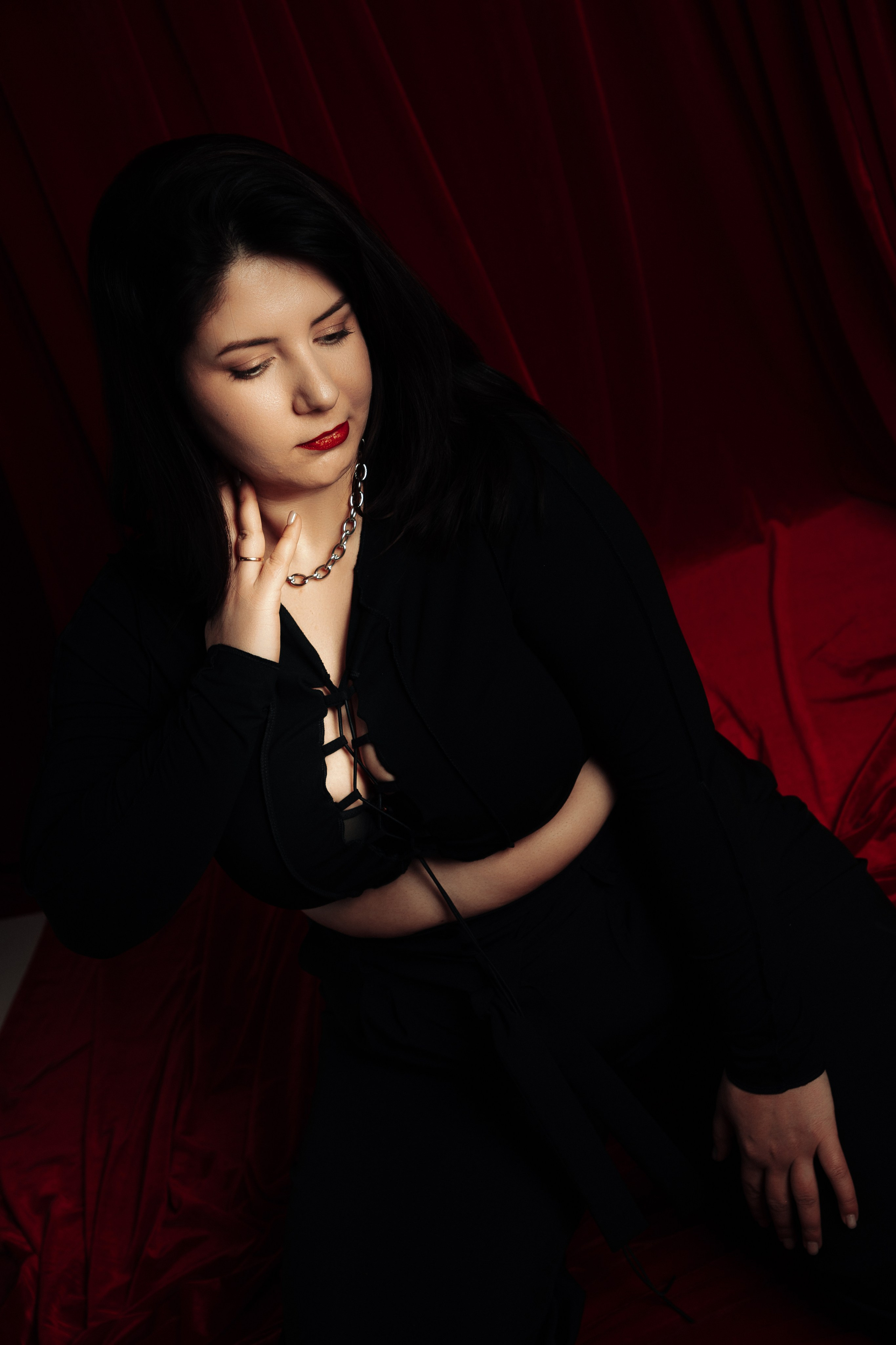 Женственная фотосессия модель +. Фотограф Анастасия Тихонова