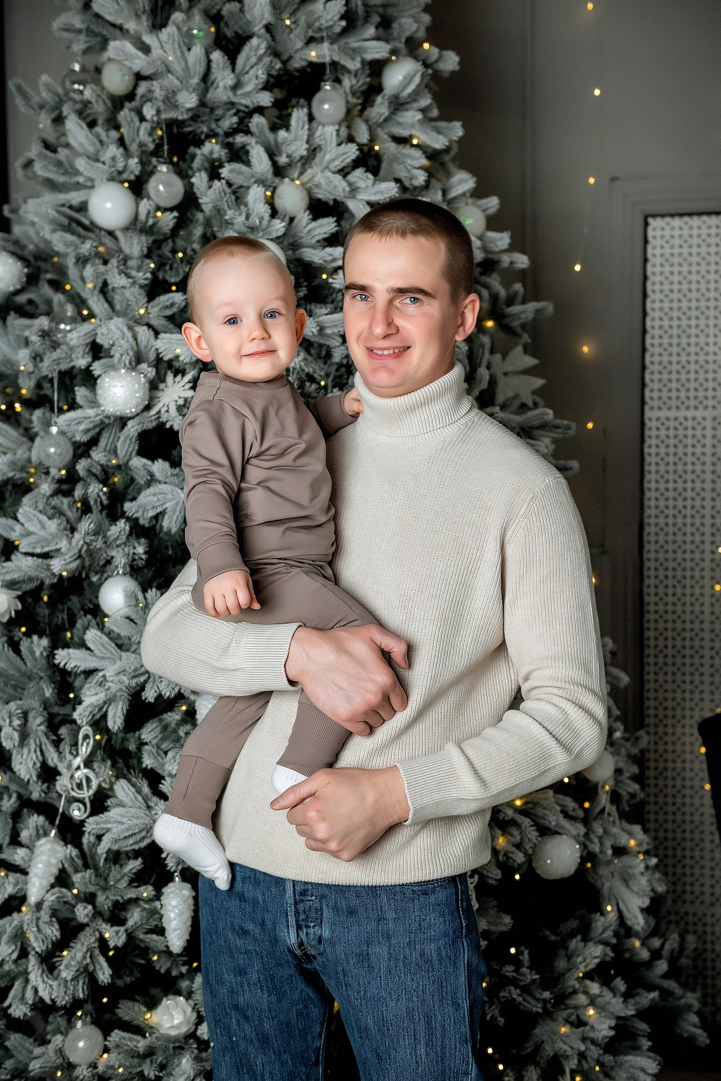 Портфолио фотографа: Новогодние фотосессии — Идеи, примеры и вдохновение для ваших праздничных кадров