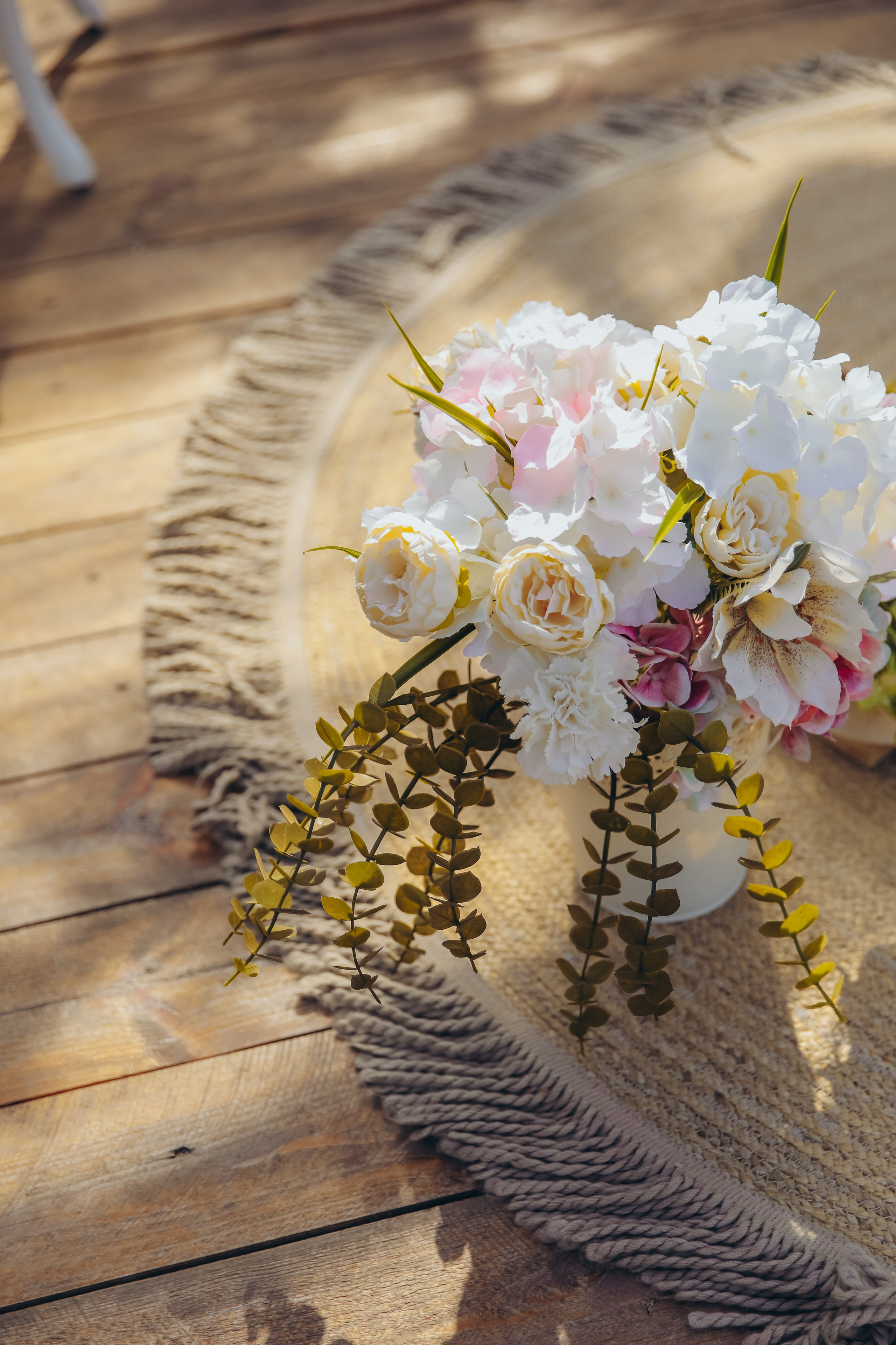 Уличная локация «Лесной дом». Фотостудия в Мариуполе «Берлога»