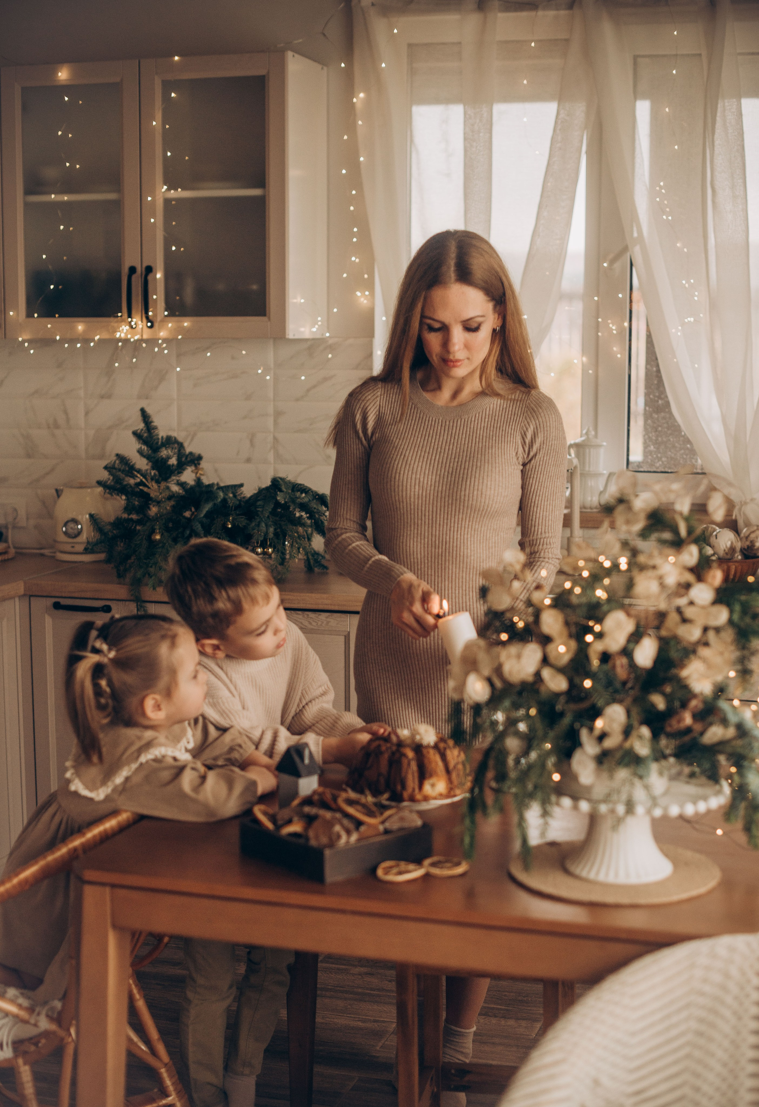 Семейная новогодняя фотосессия в студии. Семейный фотограф в Домодедово и Москве Елена Пичугина