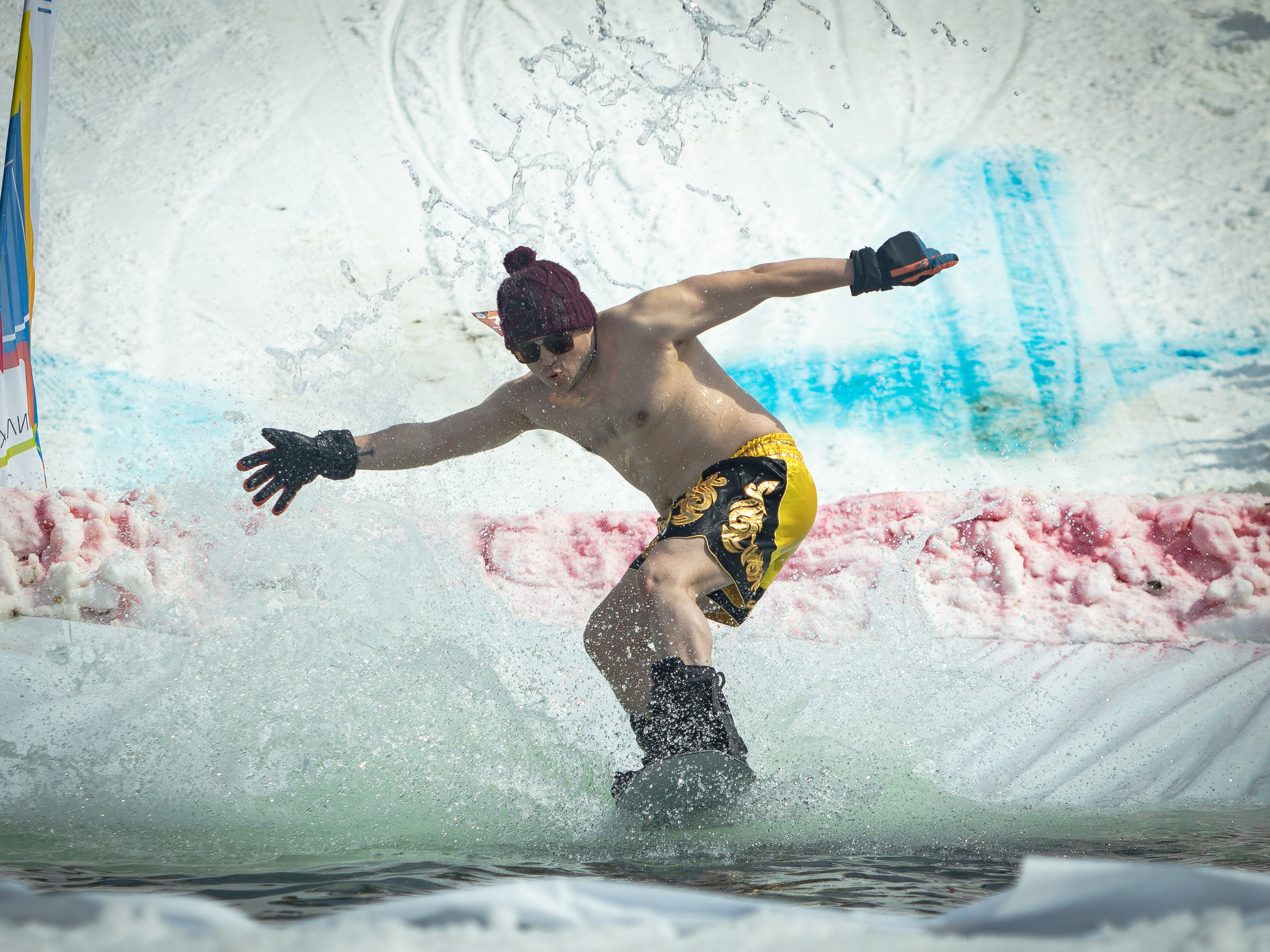 Снежный фестиваль 2025. Фотограф. г. Южно-Сахалинск. Олег Толстов