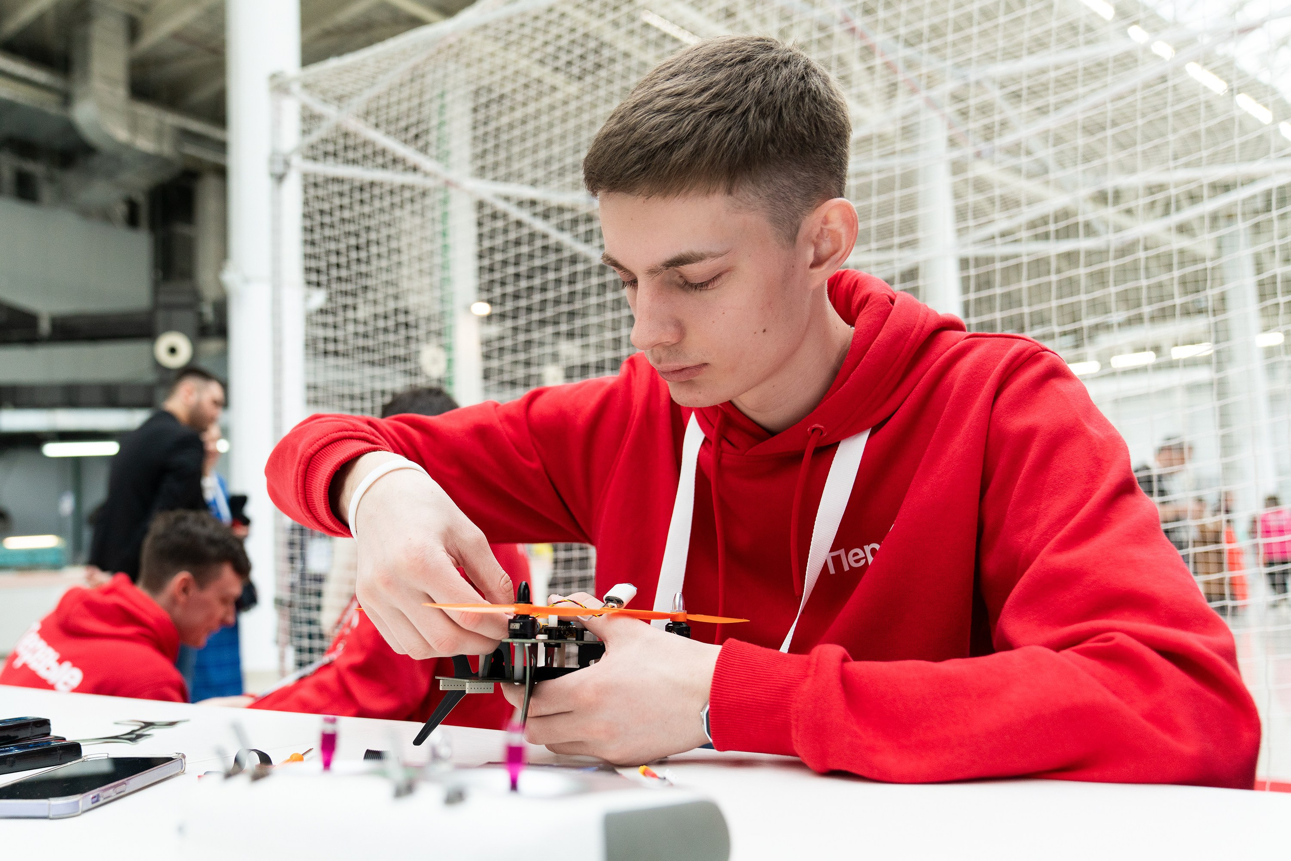 Репортажный фотограф в Сочи — профессиональная съёмка событий и мероприятий. Профессиональная фотосъемка в Сочи: репортаж, предметная, ювелирная фотосъемка, недвижимость, фуд-фотография. Фотограф Александр Афанасьев