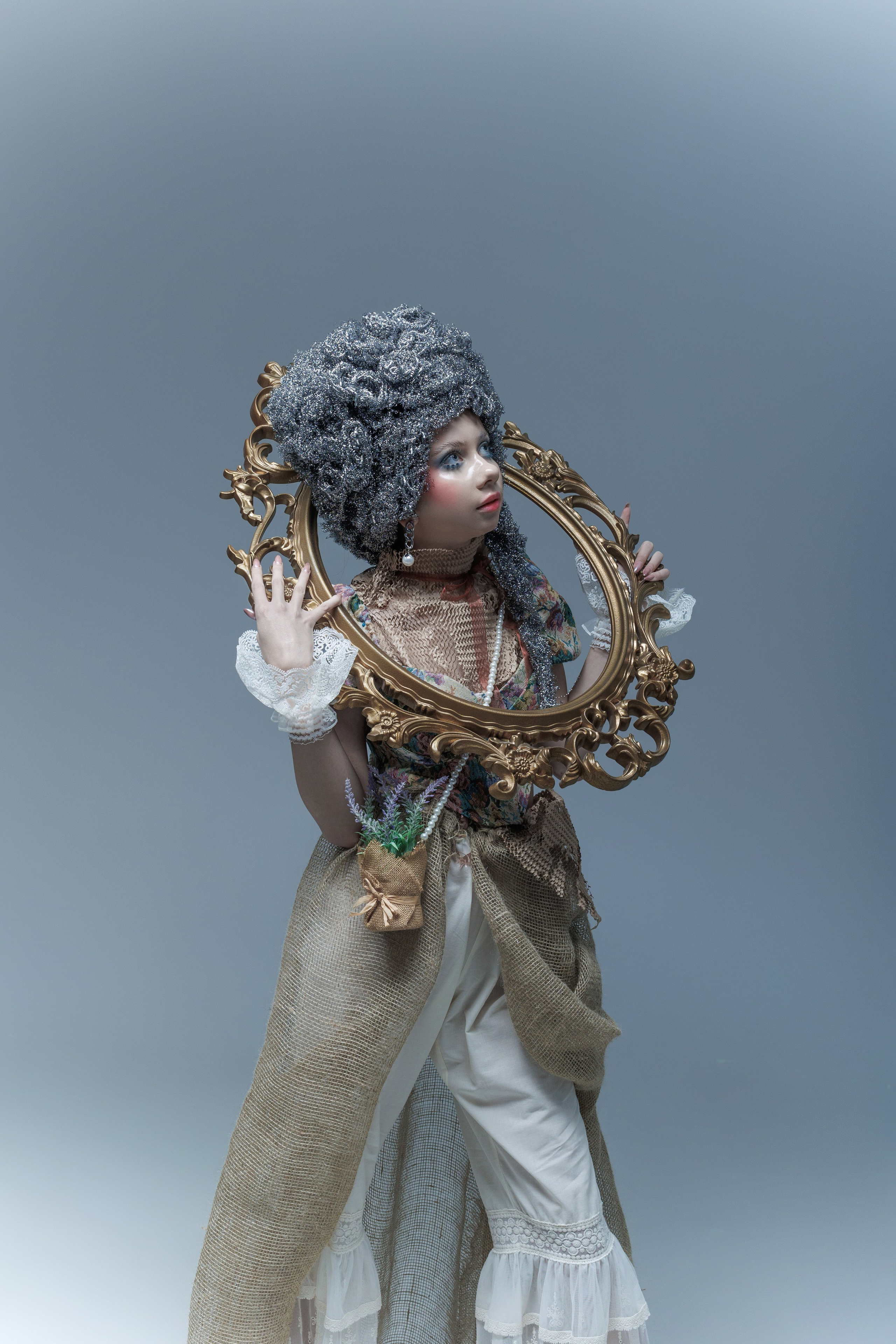 Съемка с цветами для модельного агентства. Анна Демидец — фотограф и маркетолог в Новошахтинске, Шахтах и Ростове-на-Дону