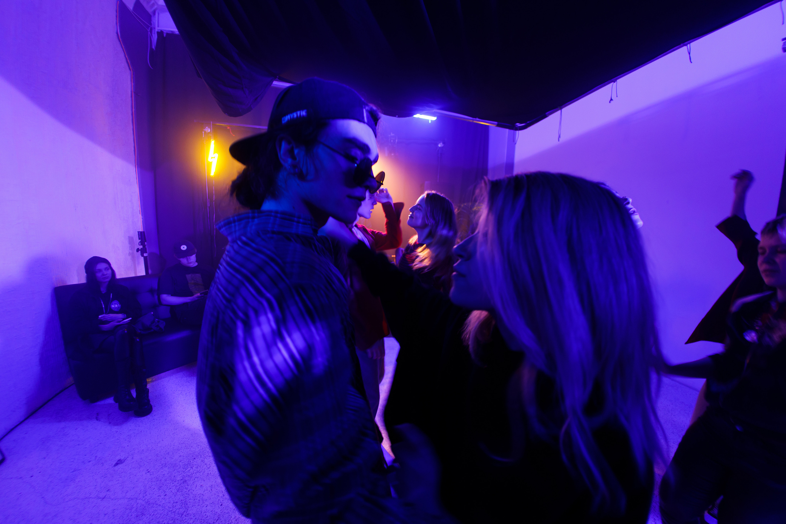 AFISHA. Backstage / 09.09.2023. Репортажный и портретный фотограф Русакова Жанна