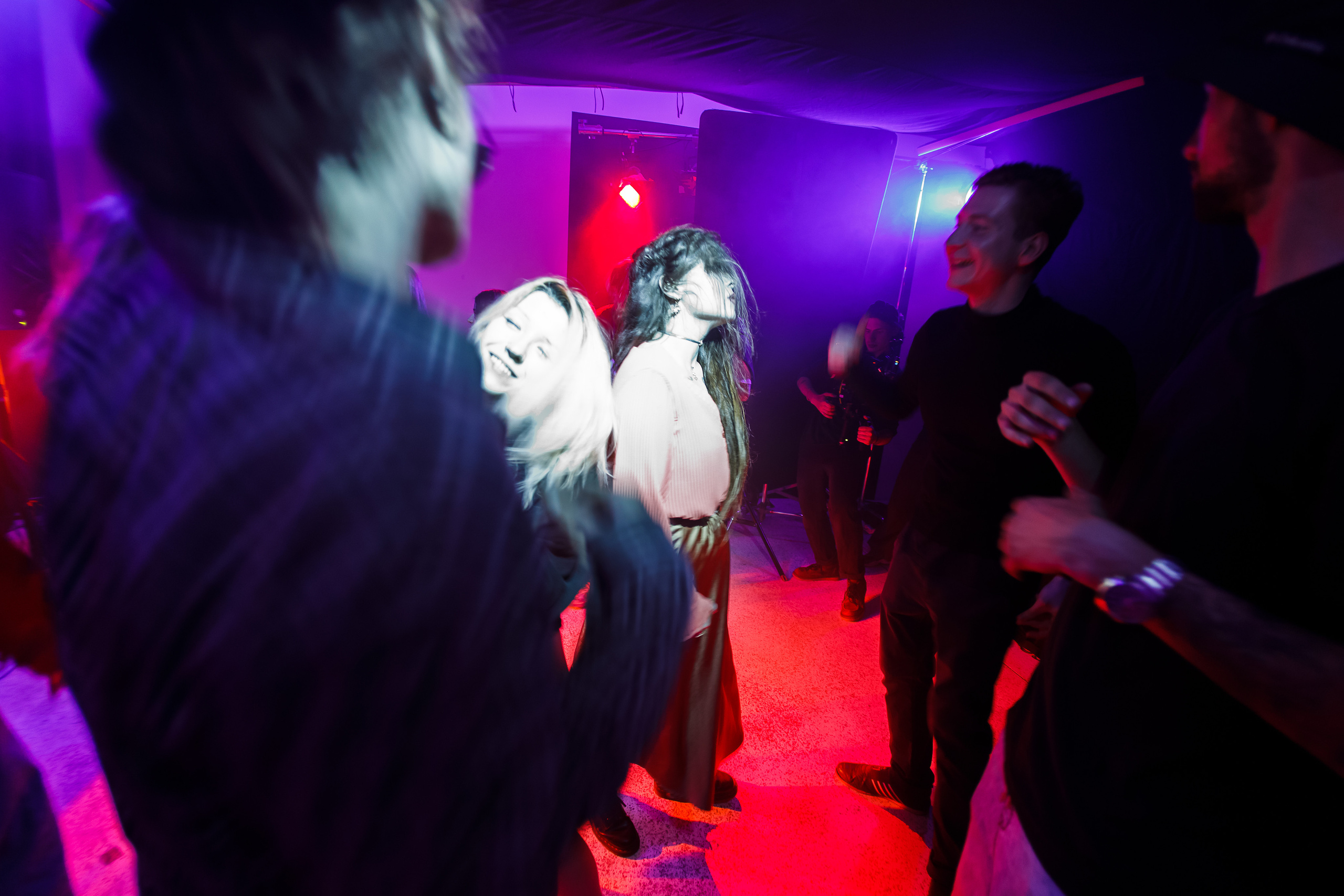 AFISHA. Backstage / 09.09.2023. Репортажный и портретный фотограф Русакова Жанна