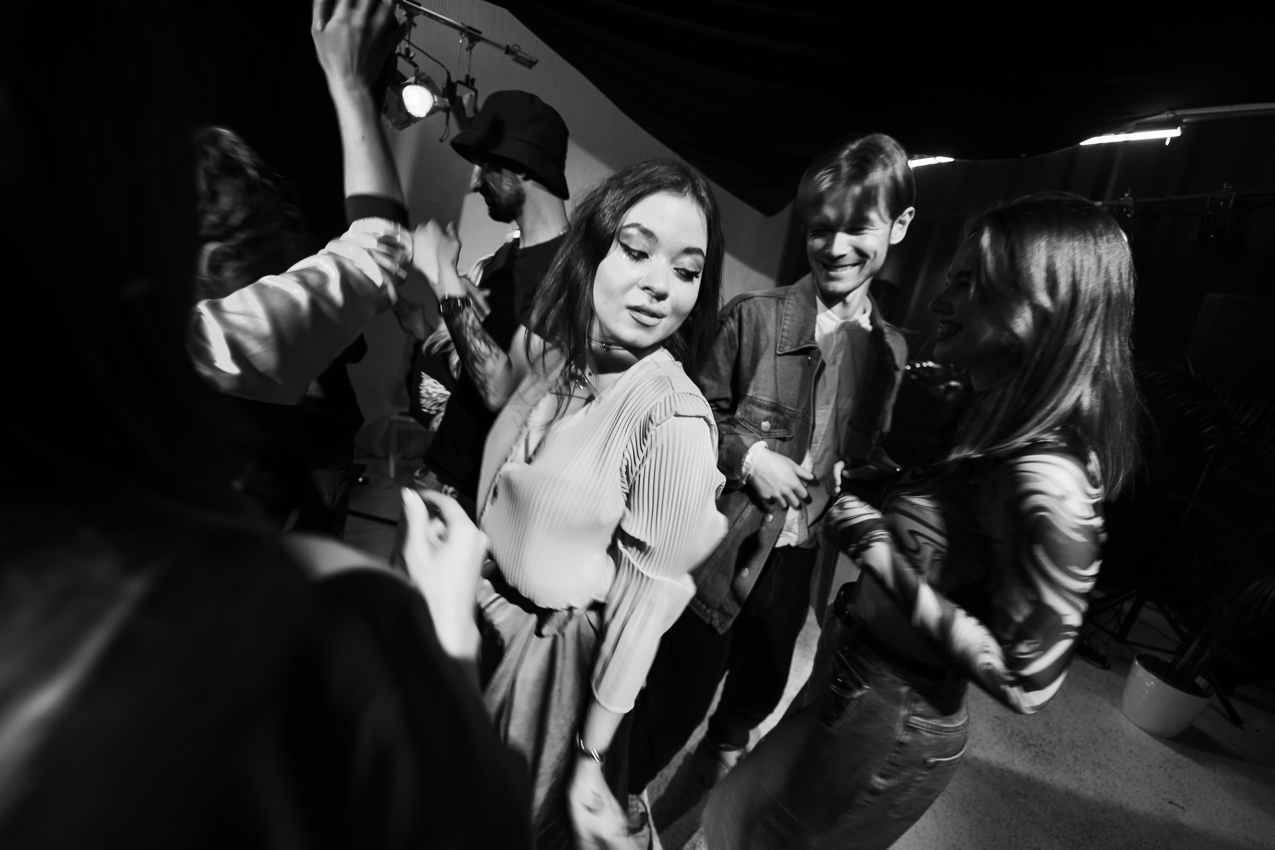 AFISHA. Backstage / 09.09.2023. Репортажный и портретный фотограф Русакова Жанна