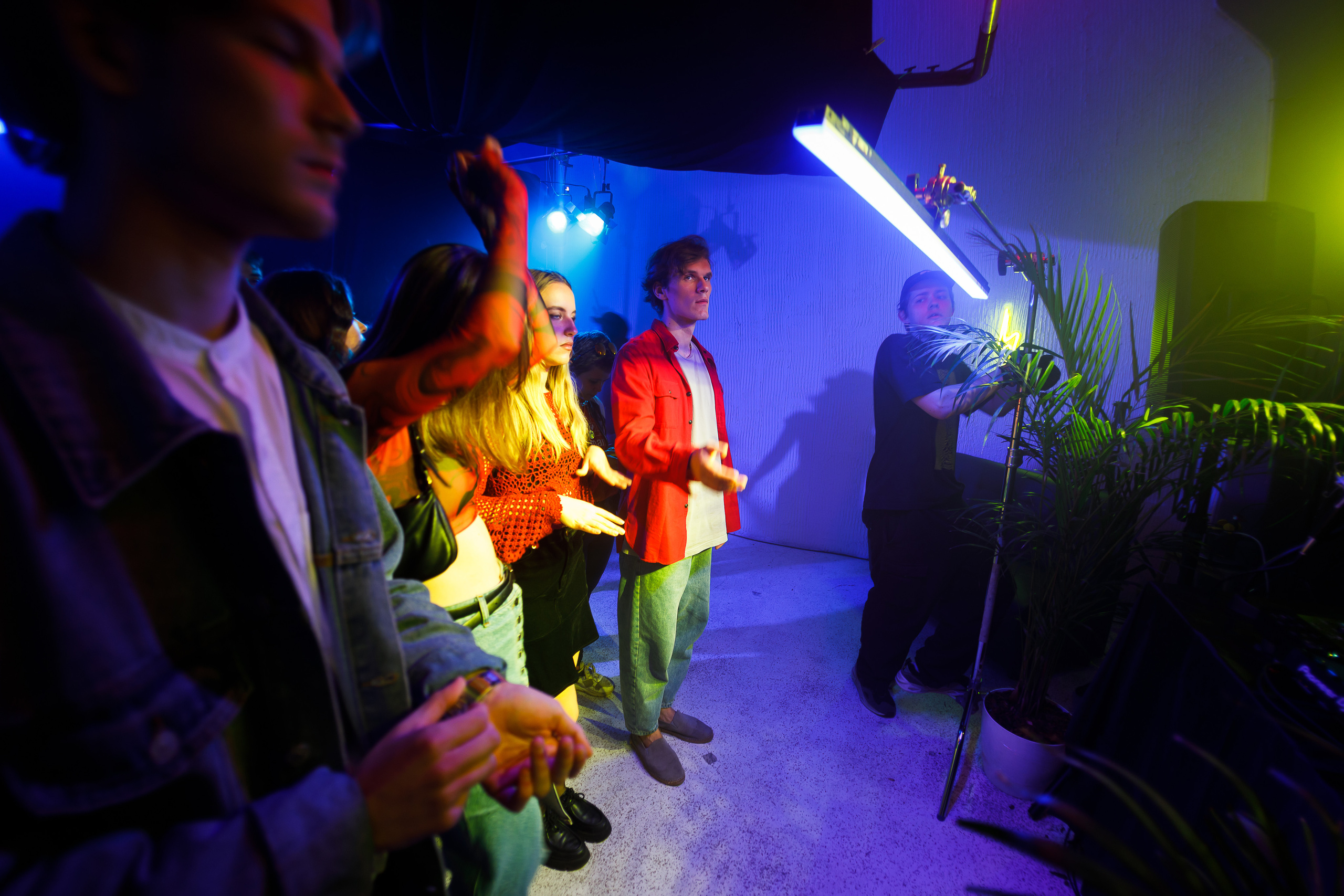 AFISHA. Backstage / 09.09.2023. Репортажный и портретный фотограф Русакова Жанна