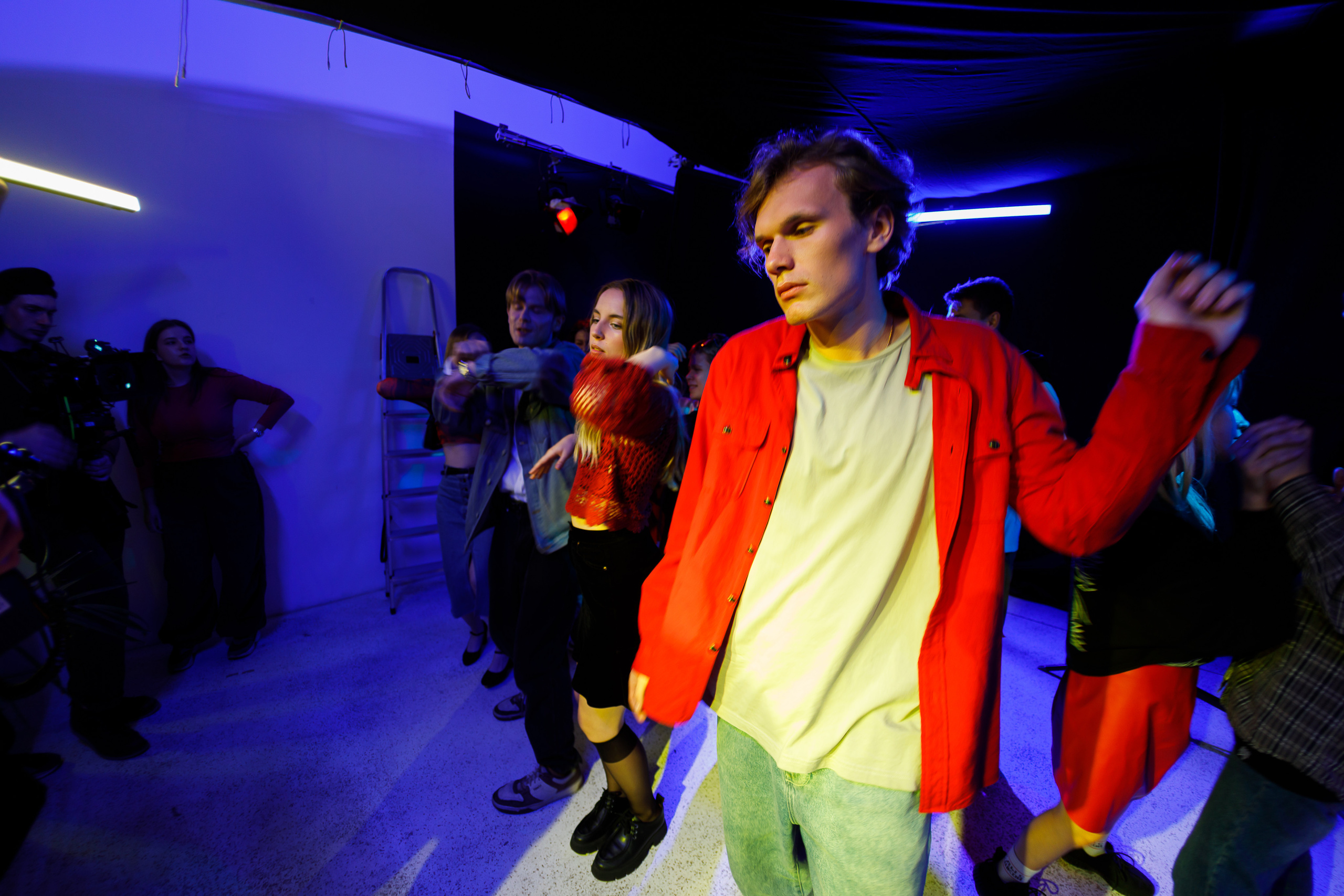 AFISHA. Backstage / 09.09.2023. Репортажный и портретный фотограф Русакова Жанна