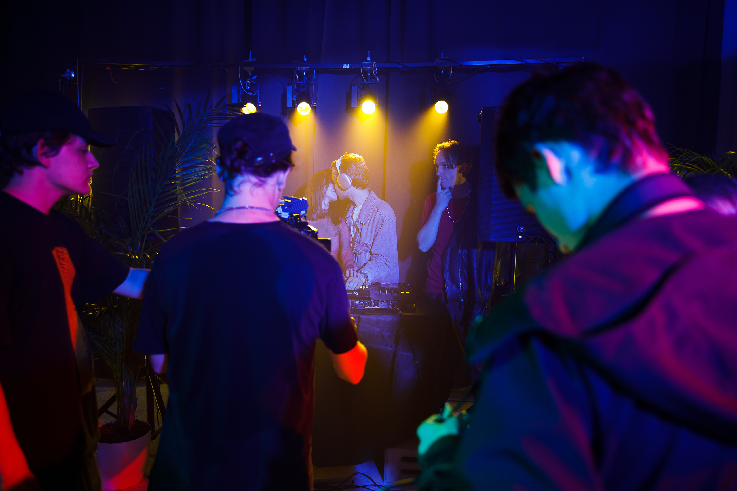 AFISHA. Backstage / 09.09.2023. Репортажный и портретный фотограф Русакова Жанна