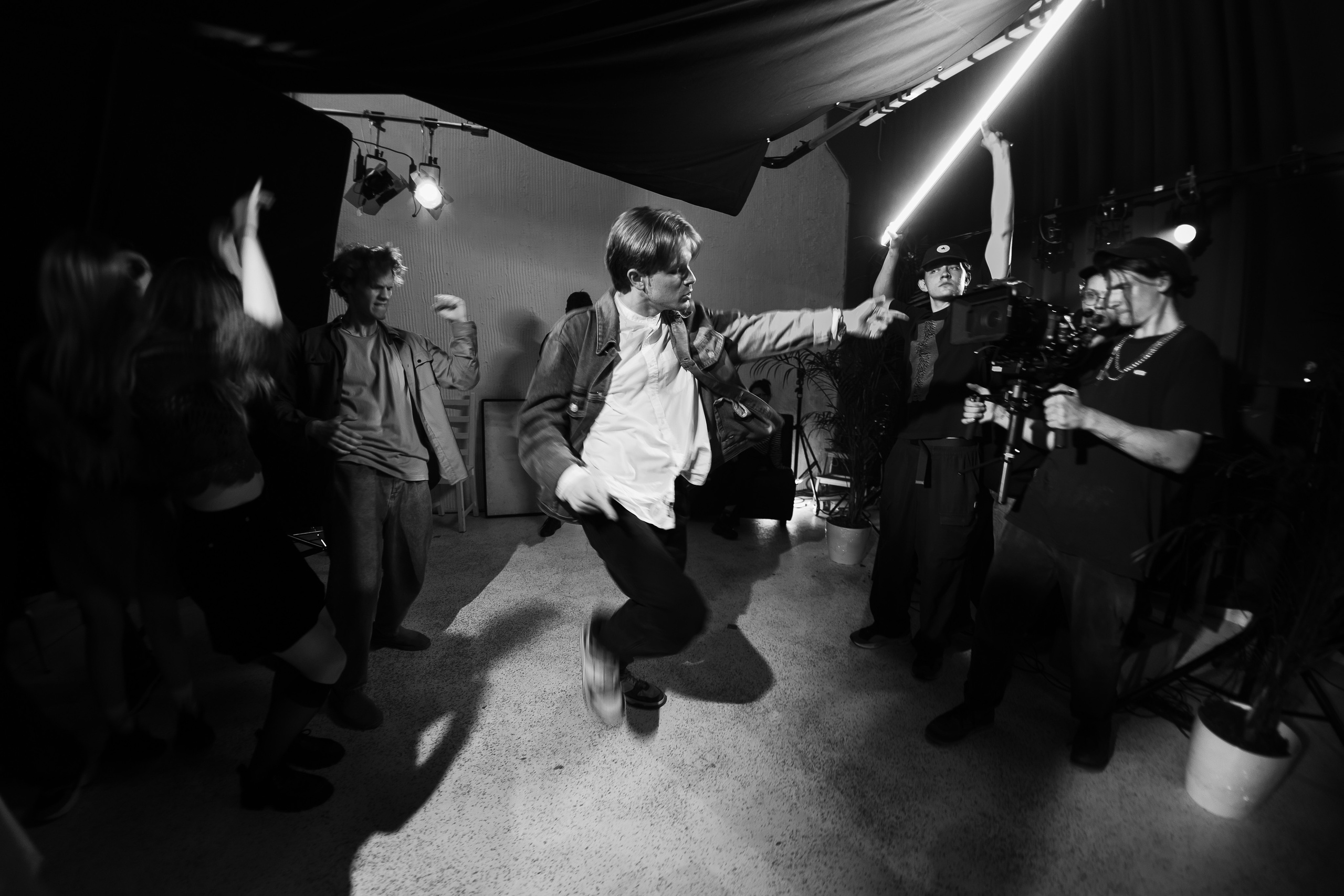 AFISHA. Backstage / 09.09.2023. Репортажный и портретный фотограф Русакова Жанна