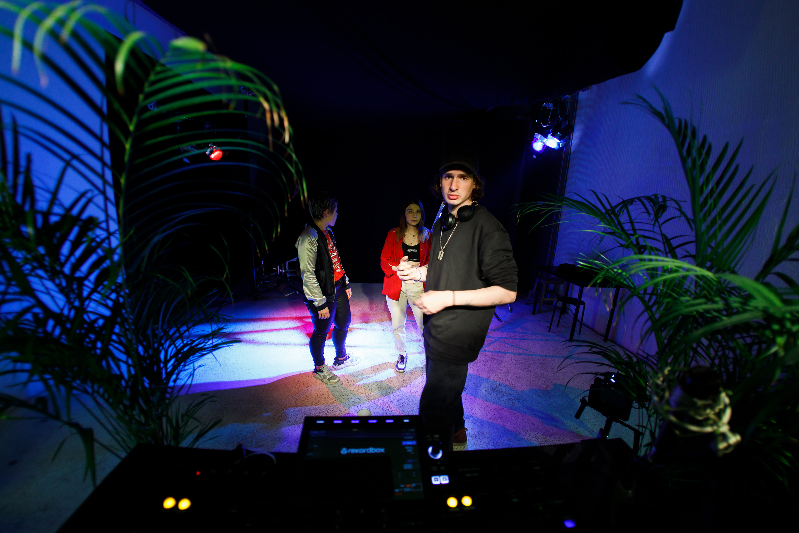 AFISHA. Backstage / 09.09.2023. Репортажный и портретный фотограф Русакова Жанна