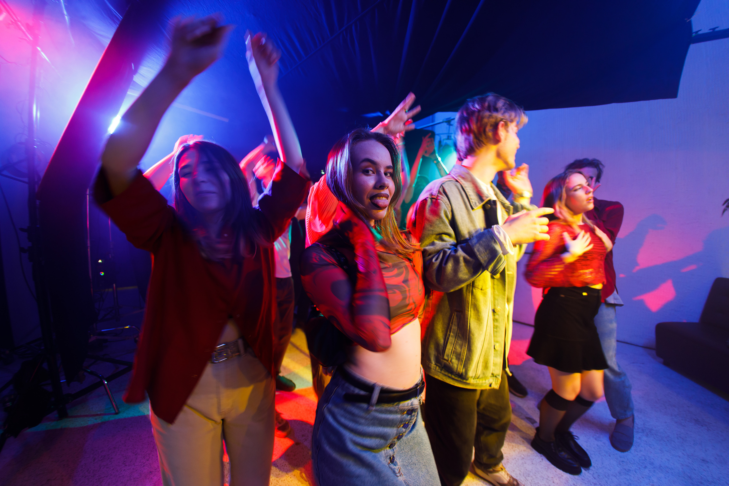 AFISHA. Backstage / 09.09.2023. Репортажный и портретный фотограф Русакова Жанна