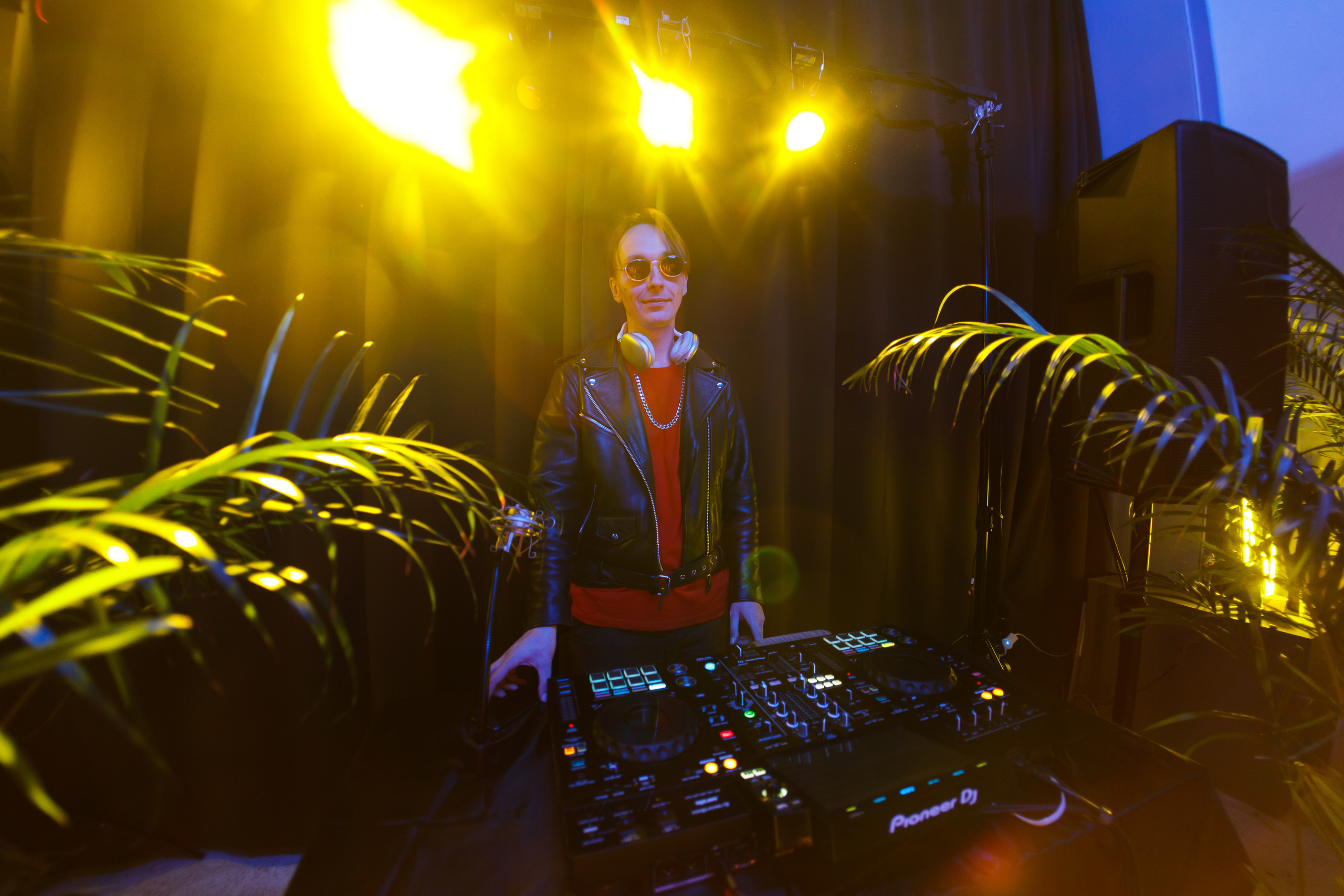 AFISHA. Backstage / 09.09.2023. Репортажный и портретный фотограф Русакова Жанна