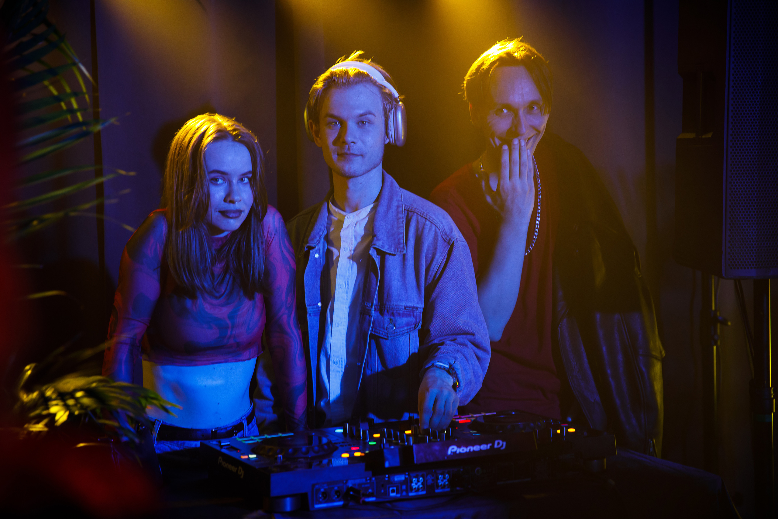 AFISHA. Backstage / 09.09.2023. Репортажный и портретный фотограф Русакова Жанна