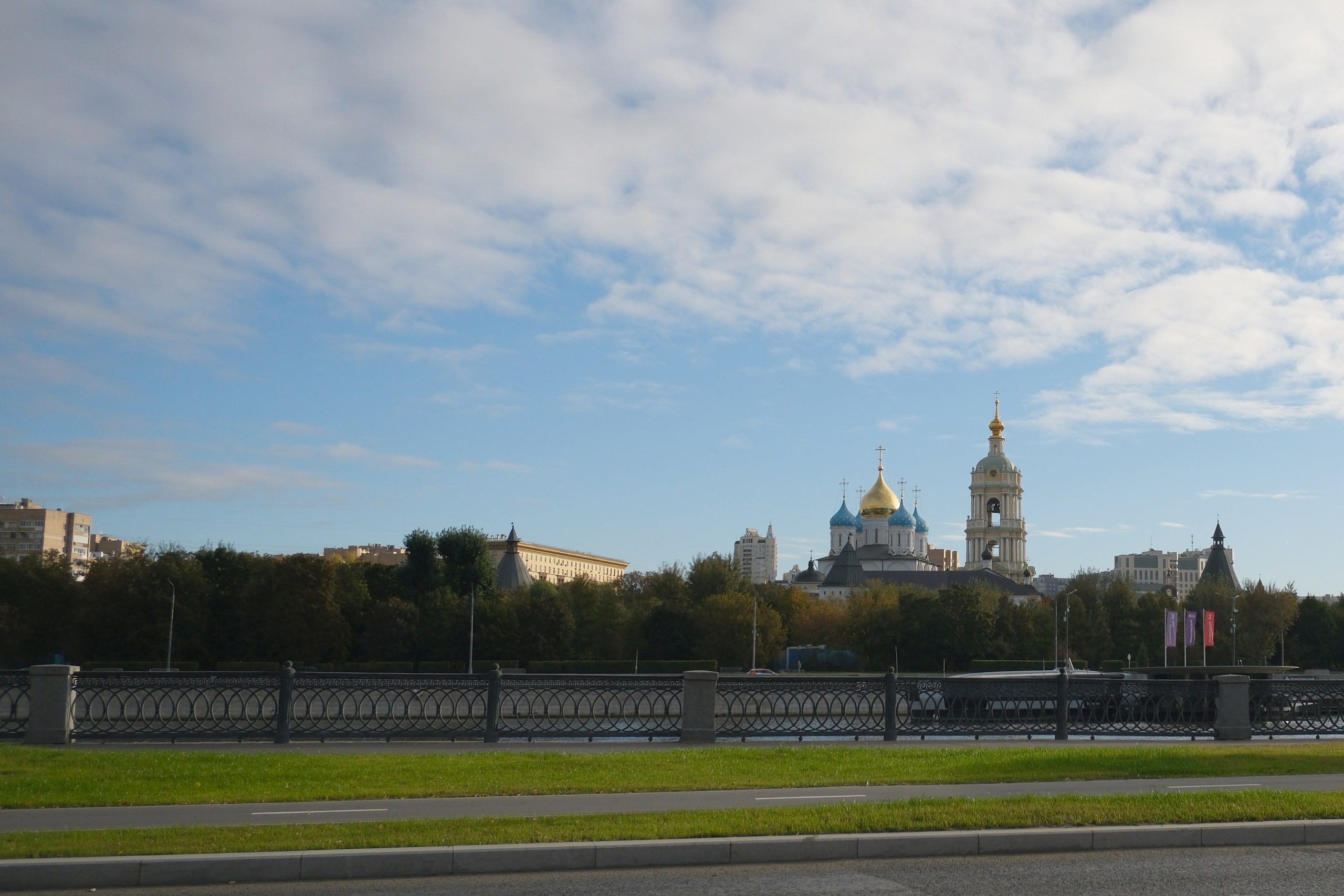 Сентябрь 2025. Улица, люди, жизнь…
