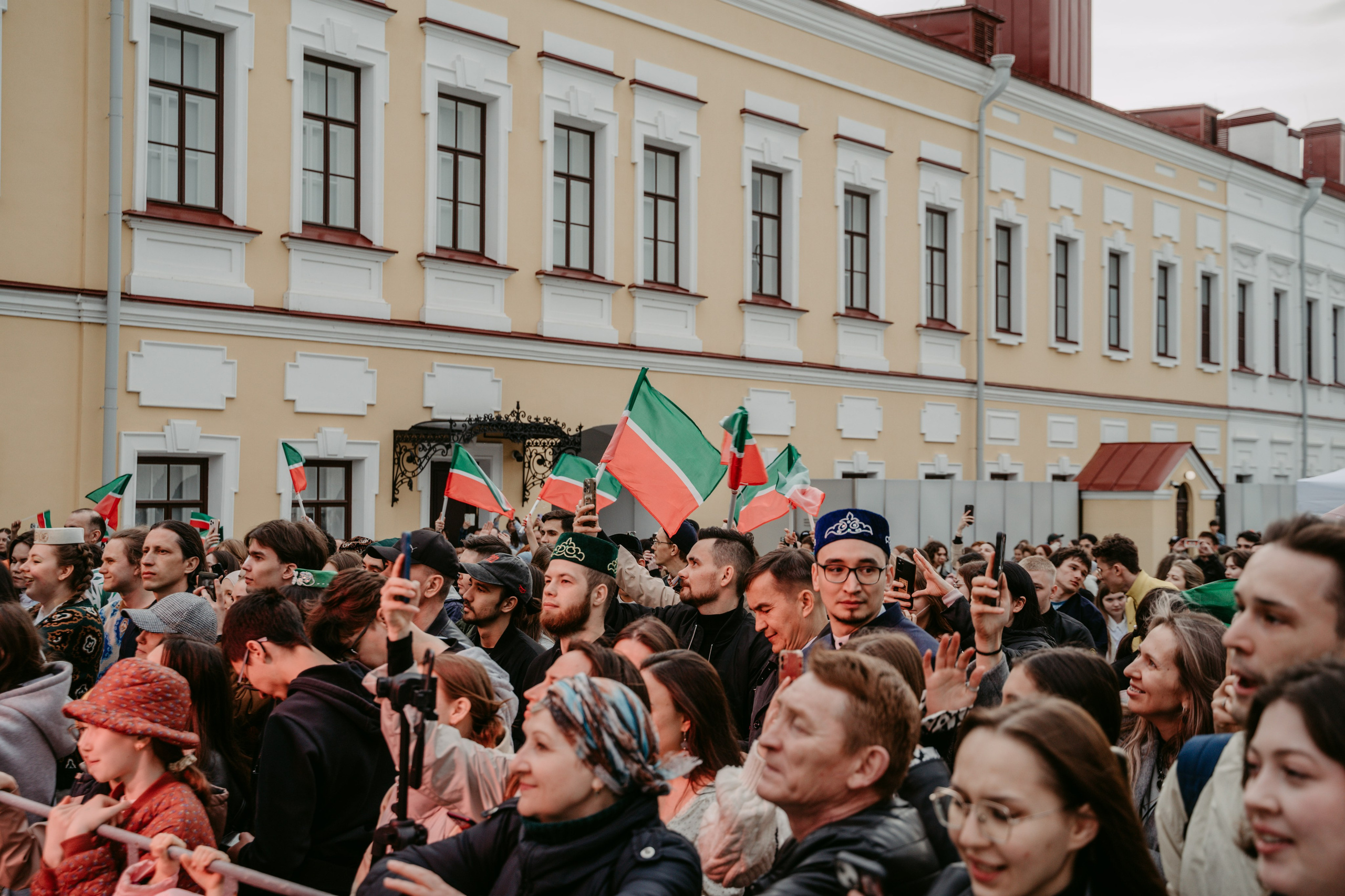 Мин татарча сөйләшәм. Главная