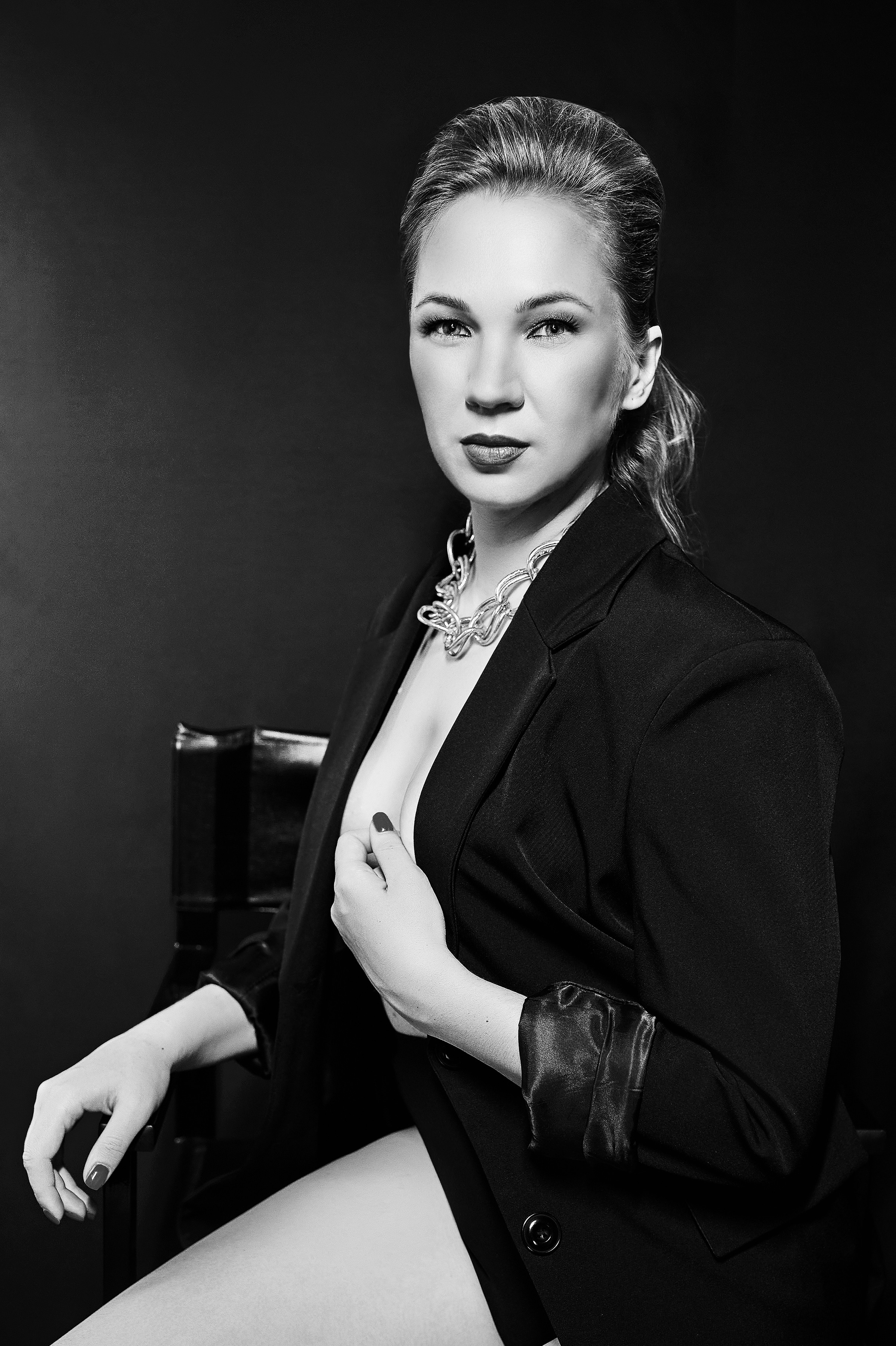 Портрет сексуальной женщины. Фотоальбомы на заказ