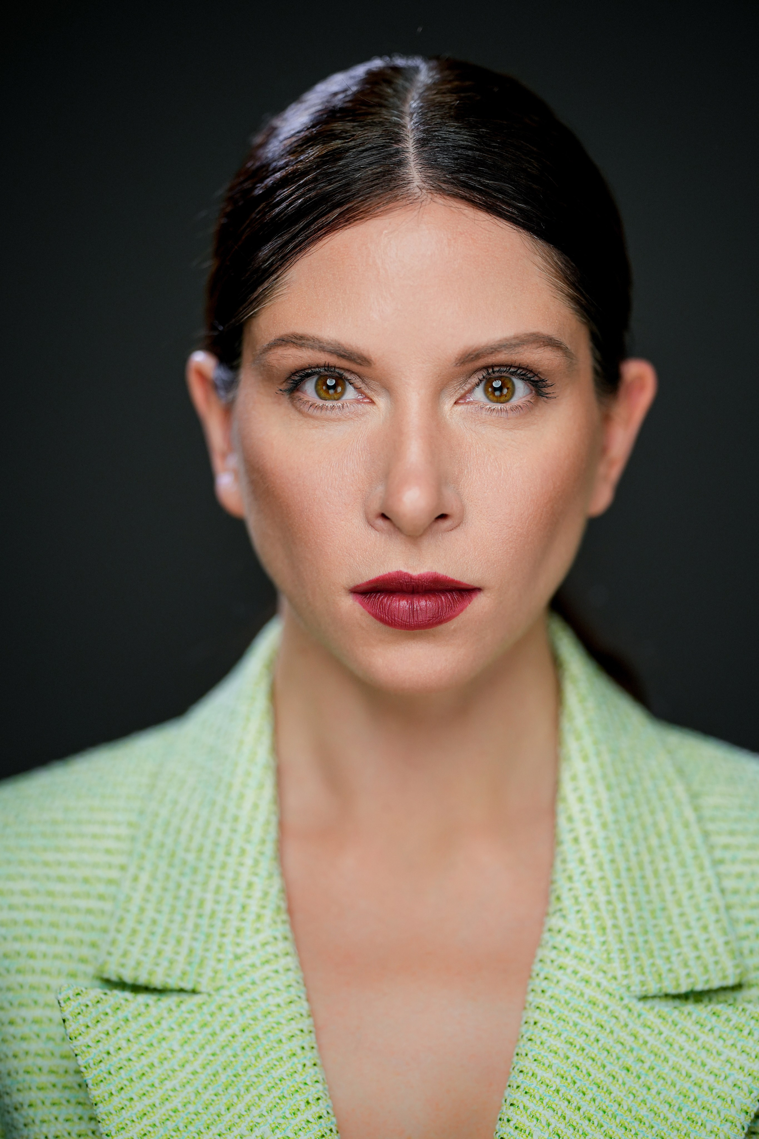 Ирина Устинова (типажное актёрское портфолио). Портретная съемка в Москве, студийный фотограф Игорь Фомин