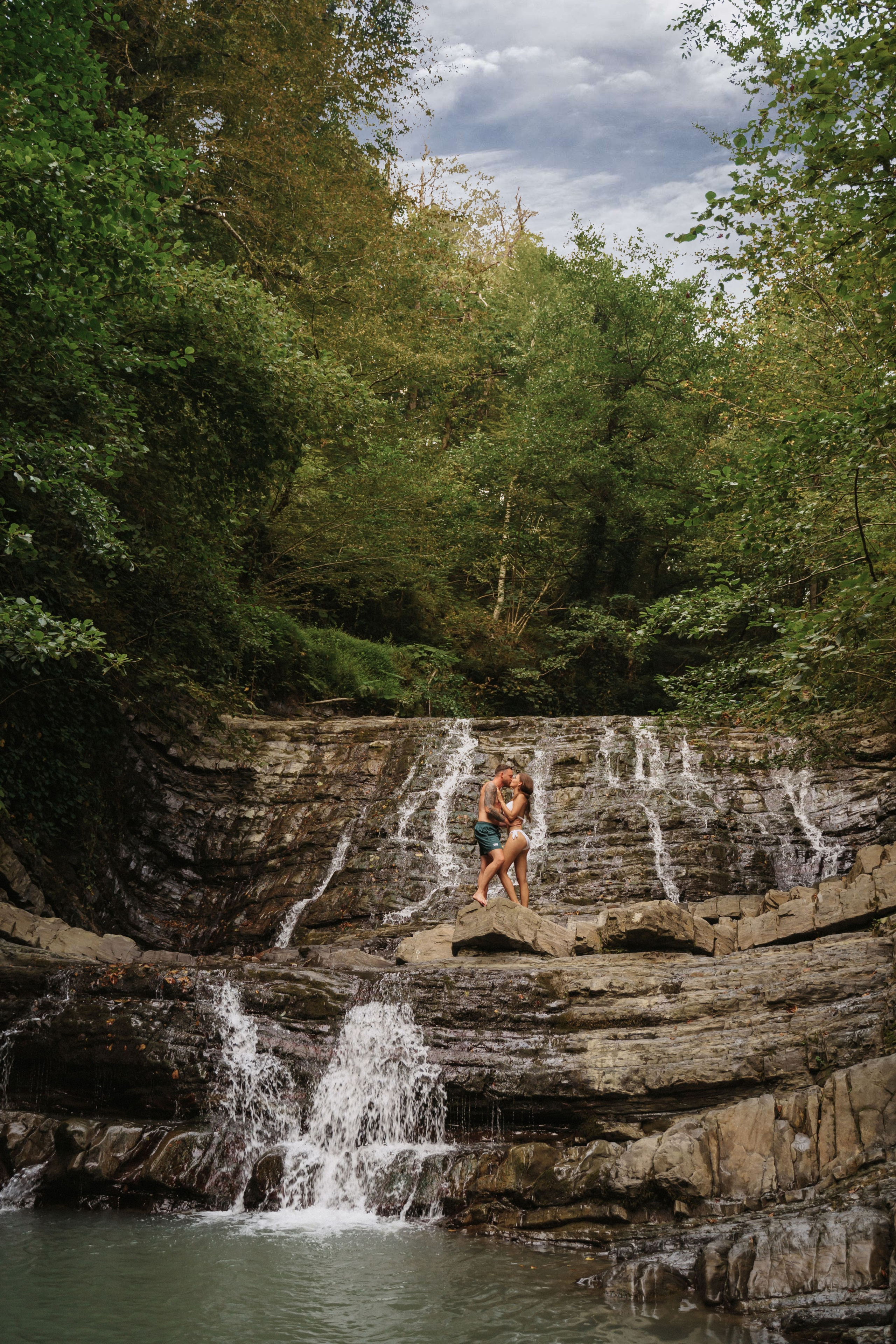 Место для фотосессии в Сочи, Адлере. Красивые свадебные фотосессии. Алина Бернд — свадебный и индивидуальный фотограф в Сочи и Адлере