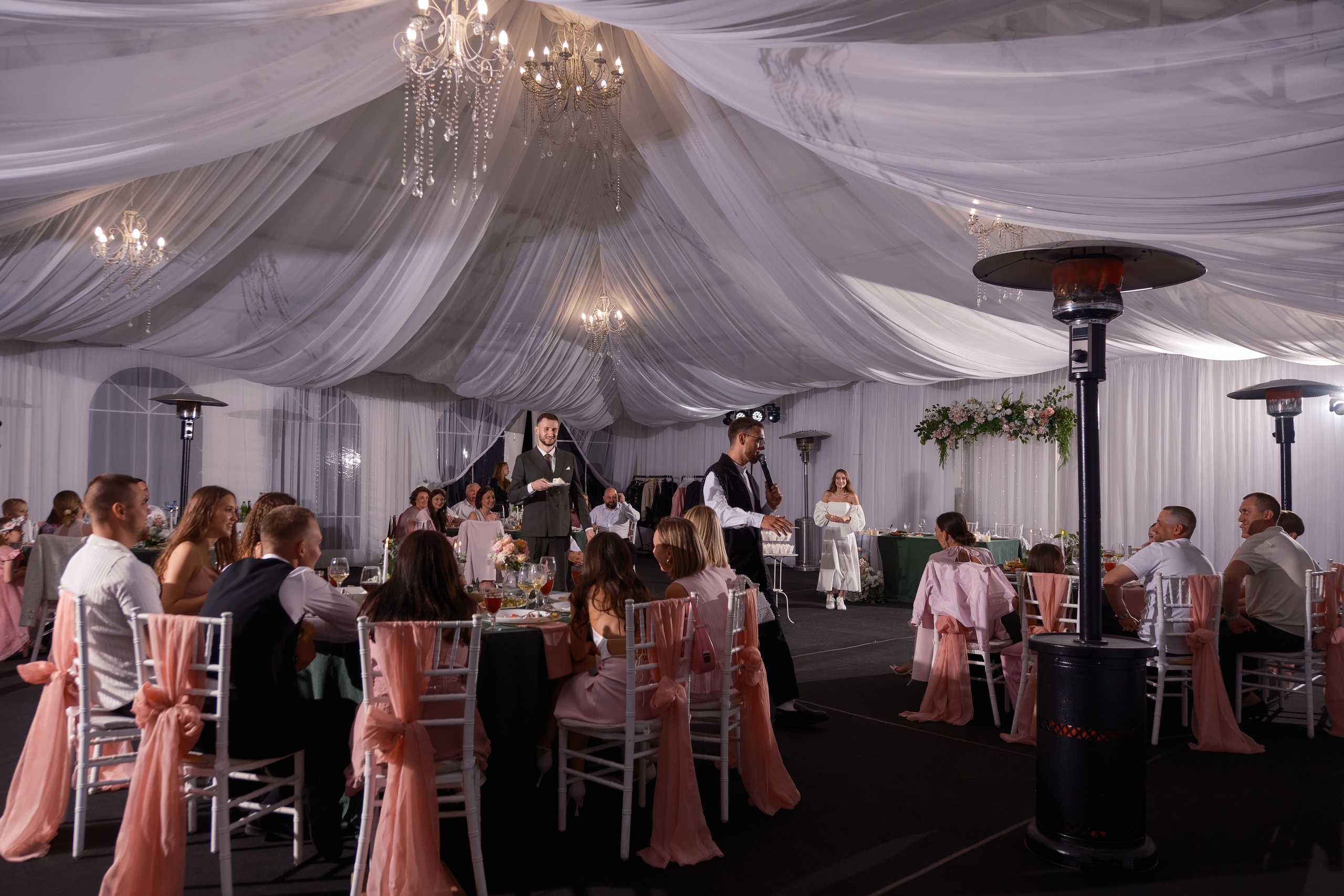 АРТЕМ И ЕКАТЕРИНА. Свадебный фотограф в Екатеринбурге Соседков Евгений