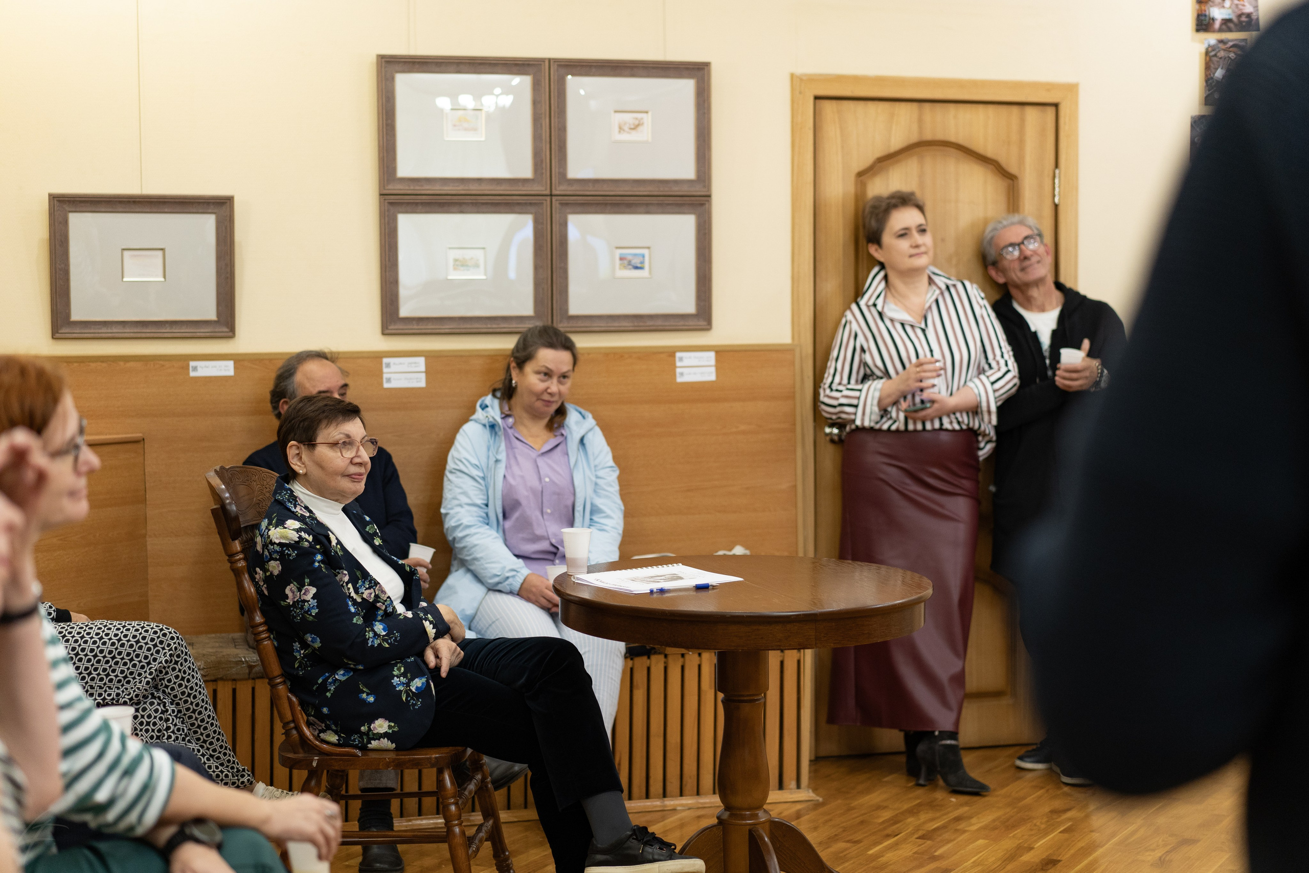 Открытие выставки Ильи Даньшина «Радость». Лиза Фирстова — самый добрый фотограф