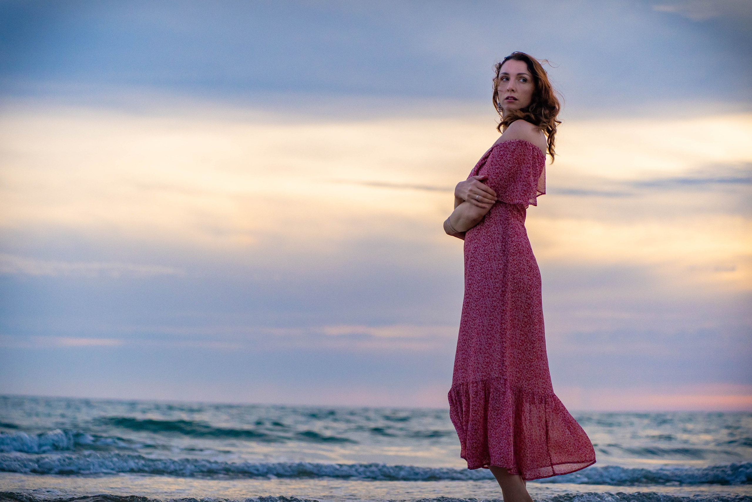 Фотоссесия в Анапе на пляже в октябре. Семейный и детский фотограф Екатерина Черняева. Снимаю портреты, love story, фотопрогулки, работаю на улице, в кафе, студии, дома у клиента