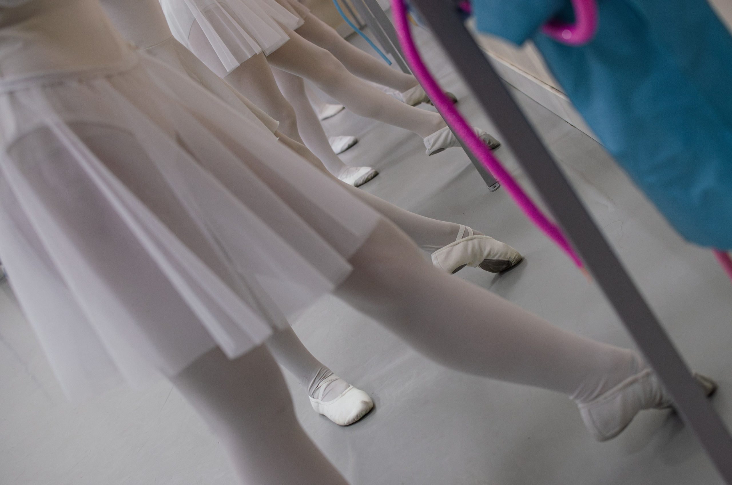 Хореографический коллектив «Русская тройка». Открытый урок младшей группы. Портретный и репортажный фотограф в Санкт-Петербурге Варвара Жукова