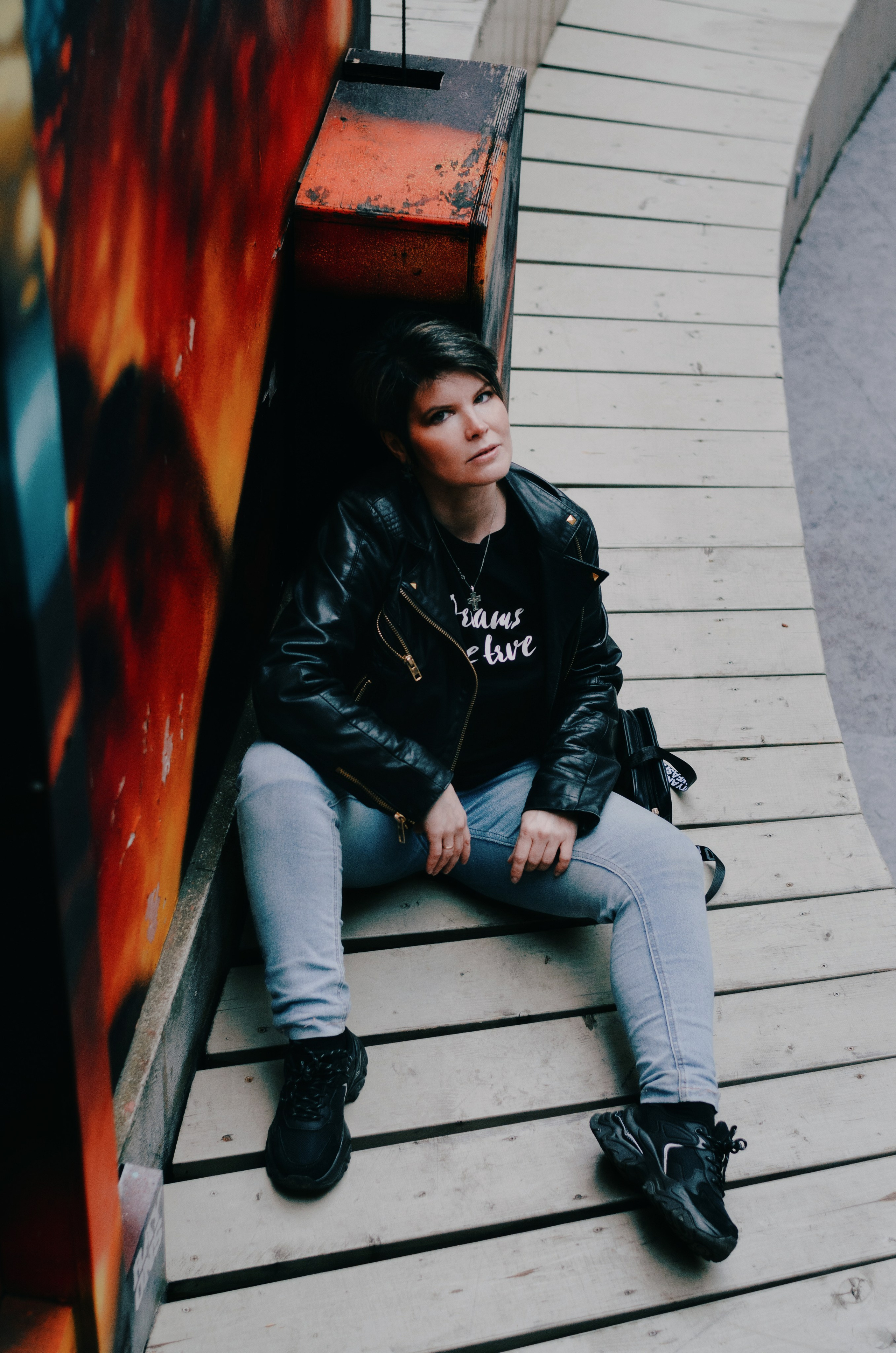 Фотопрогулка с Л. в ее новом образе. Портретный и репортажный фотограф в Санкт-Петербурге Варвара Жукова