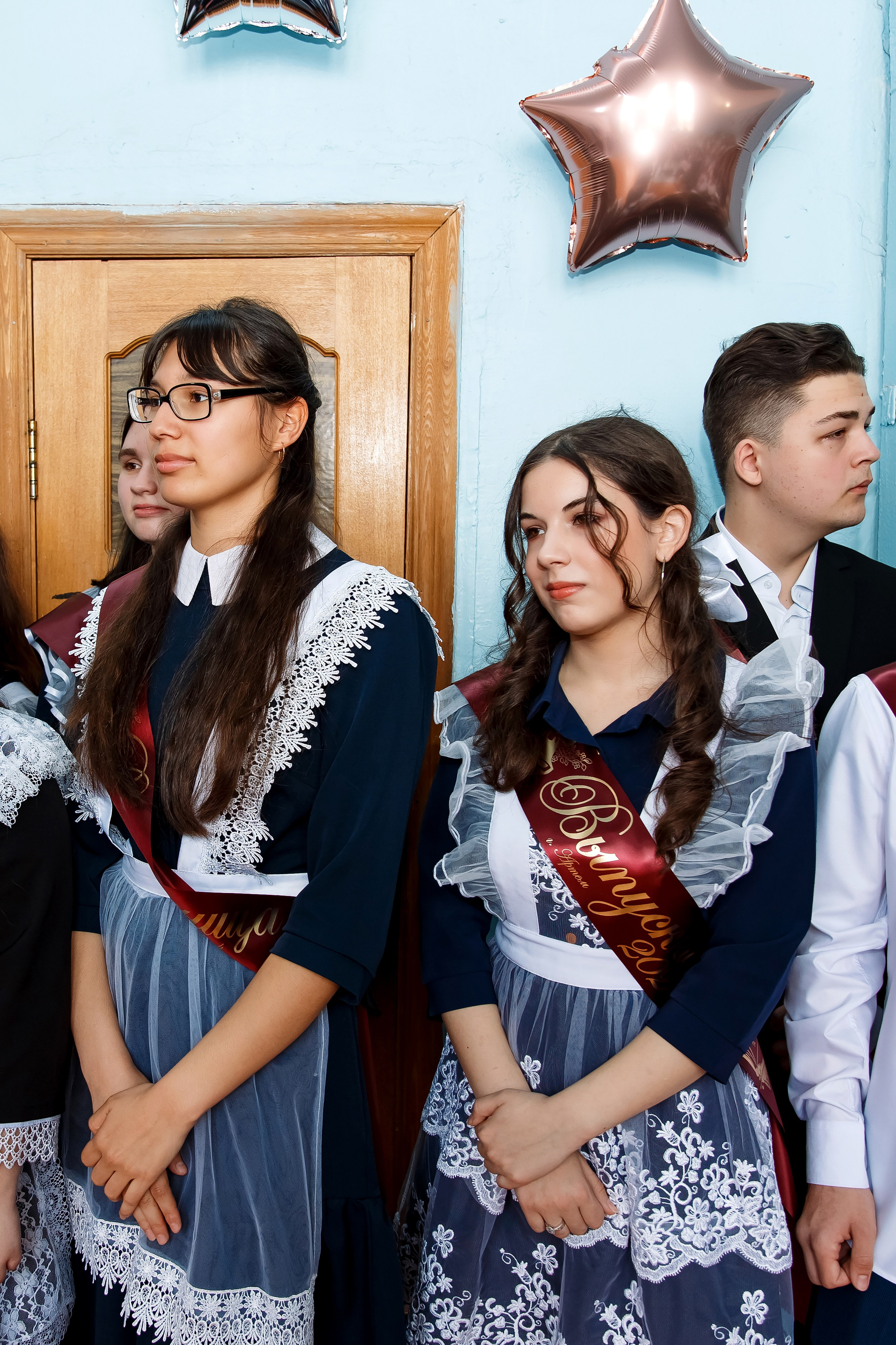 11 класс Последний звонок. Фотограф Любовь Корниенко, Примоский край