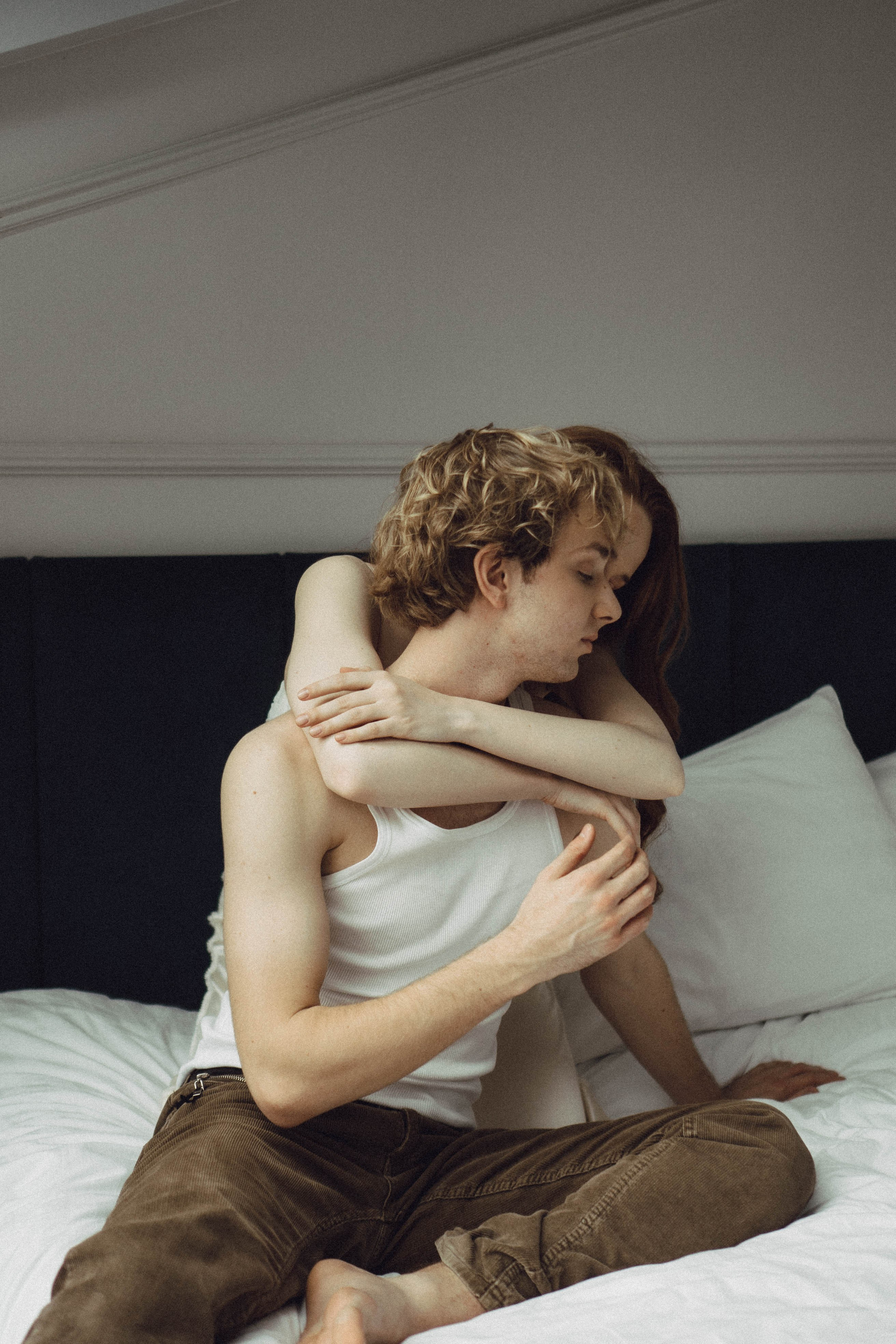 СВАДЕБНАЯ СЬЕМКА В ОТЕЛЕ. СБОРЫ ЖЕНИХА И НЕВЕСТЫ И ТАКЖЕ ТОР И ПОДГОТОВКА К ПРОГУЛКЕ. Профессиональный фотограф, Санкт-Петербург — Виктория Богомолова