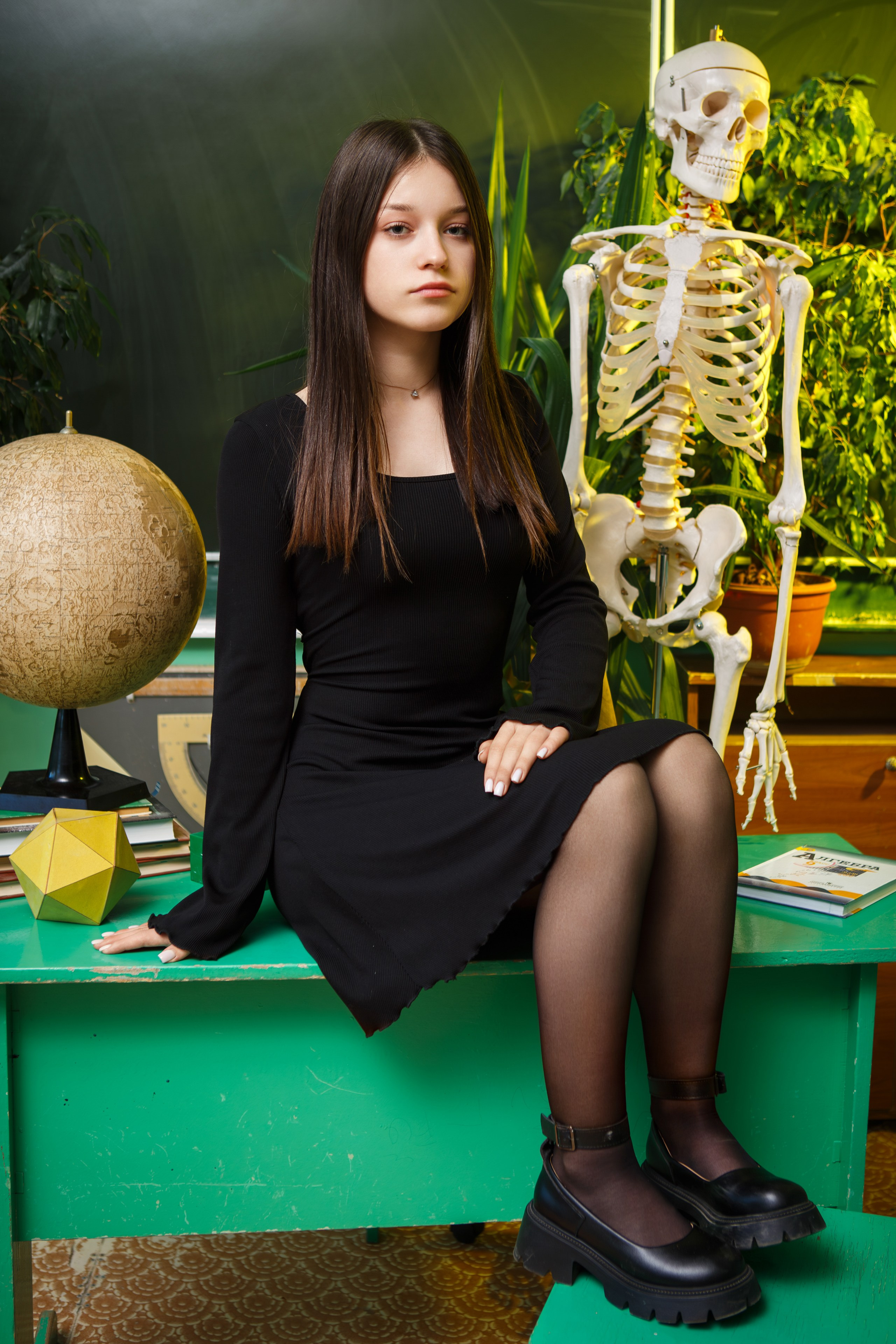 ПОРТРЕТНАЯ ФОТОСЕССИЯ В КЛАССЕ ДЛЯ 9 КЛАССОВ. ТВОЙ АЛЬБОМ / ТВОИ ПРАВИЛА