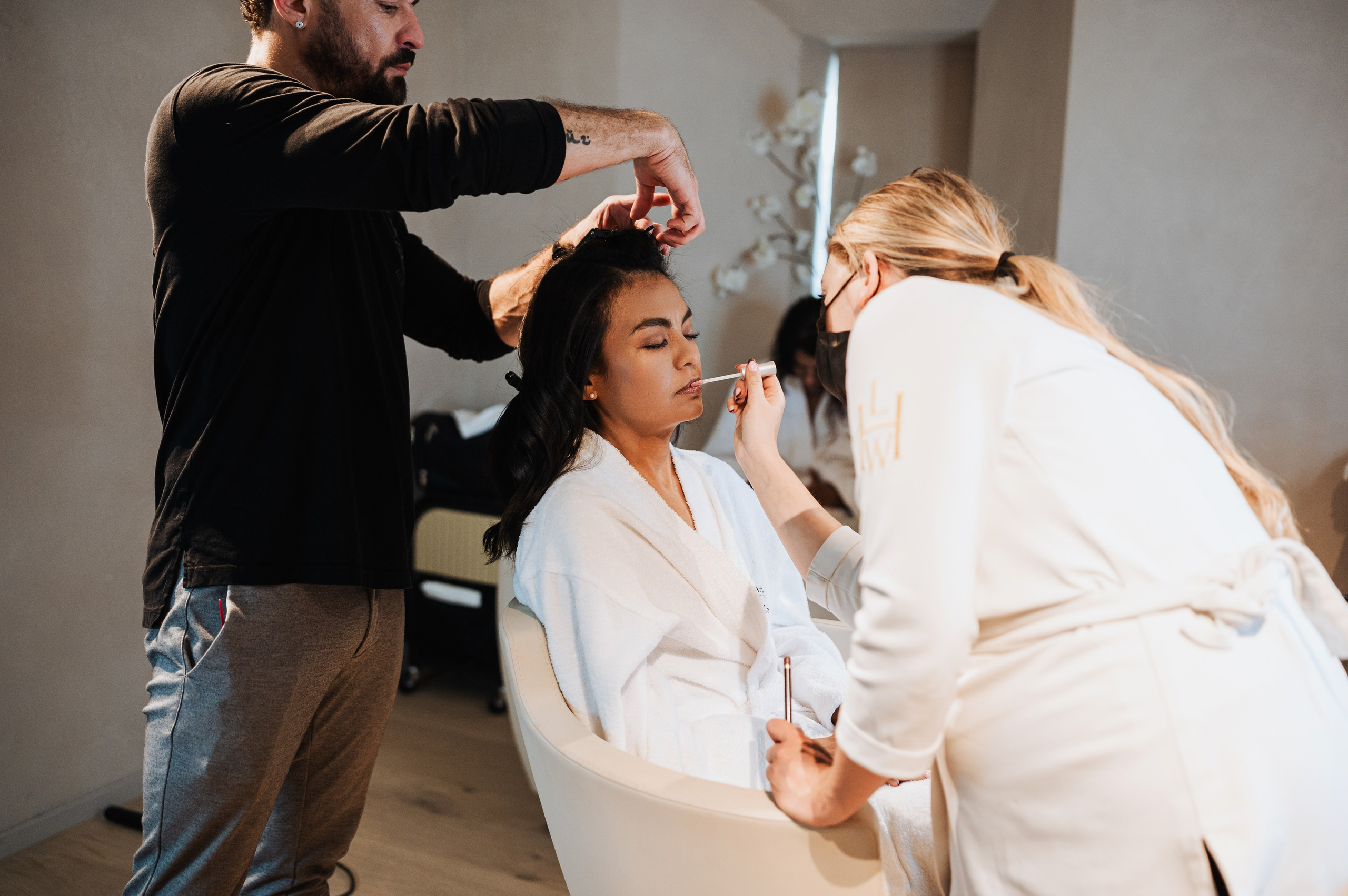 …Whimsical love. Golden Moments Editing — We do Wedding’s Retouch and Video Editing