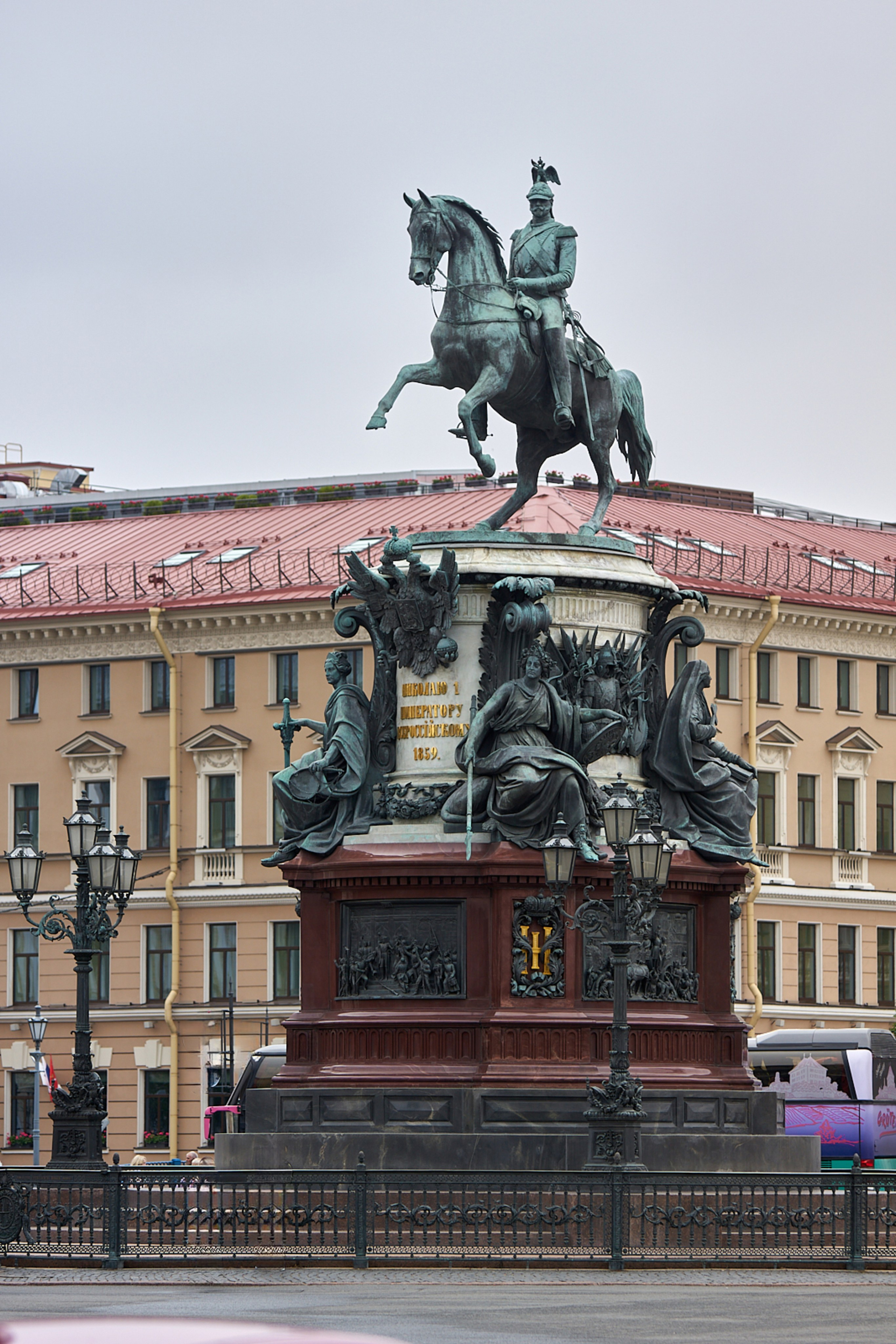 Путешествие в Санкт-Петербург. Фотограф Владимир Артамонов