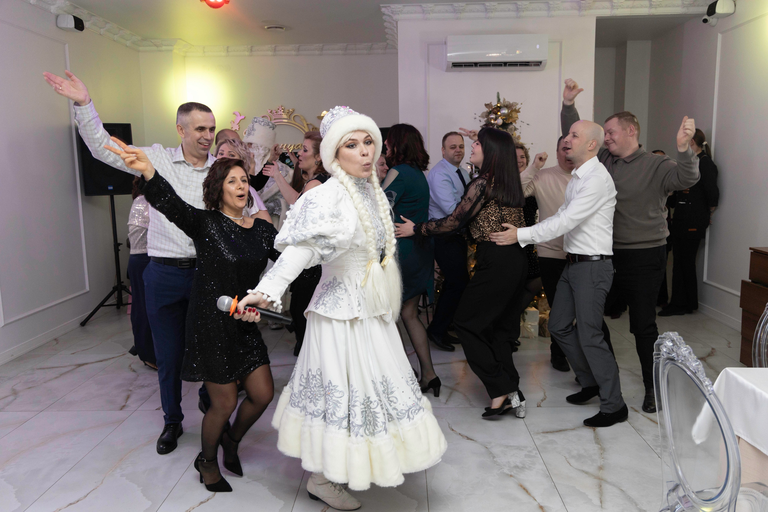 Корпоратив Ресторан «Менуа». Фотограф Olya Posnimay