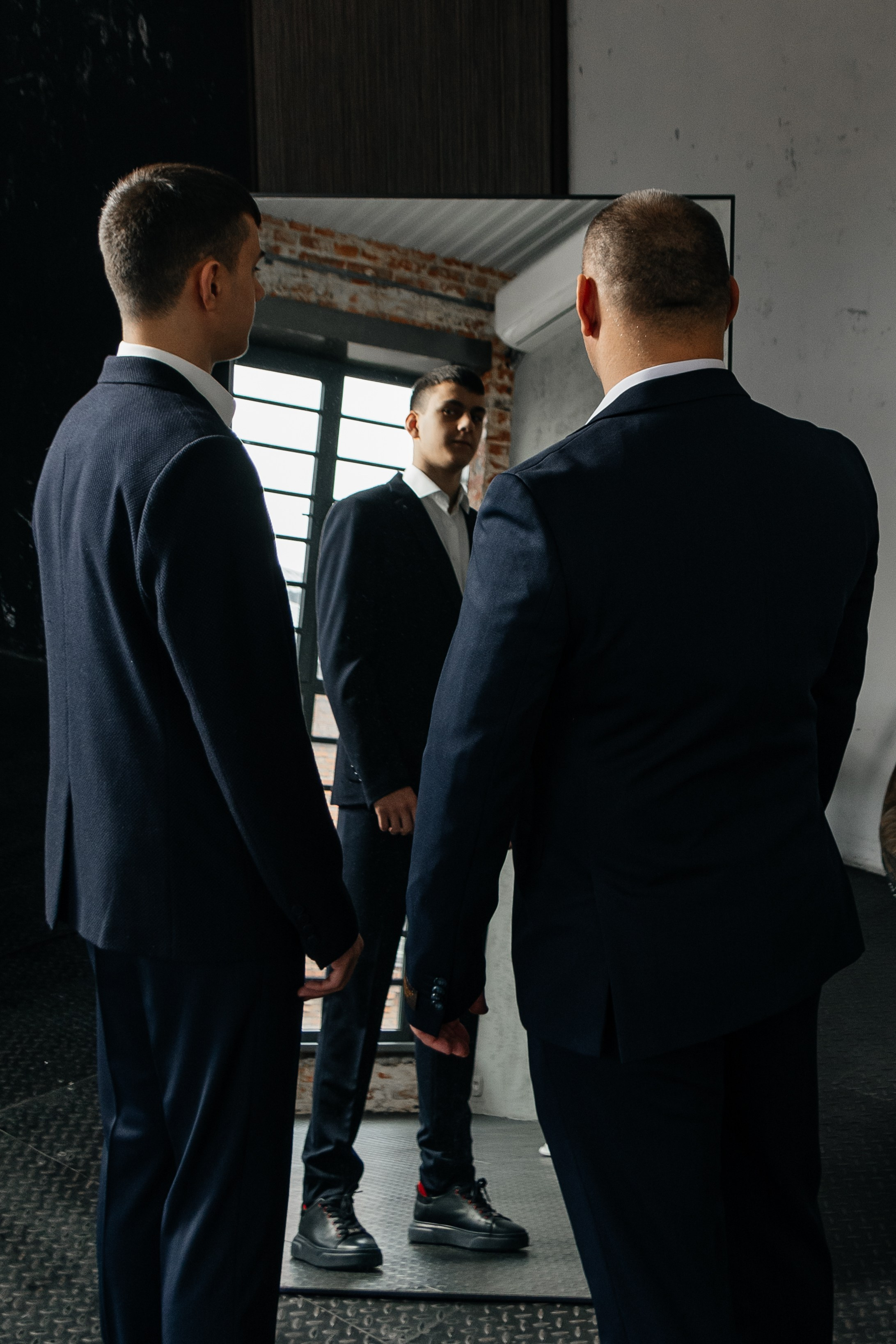 Фотосессия отец и взрослый сын. Семейный и детский фотограф Кущ Наташа