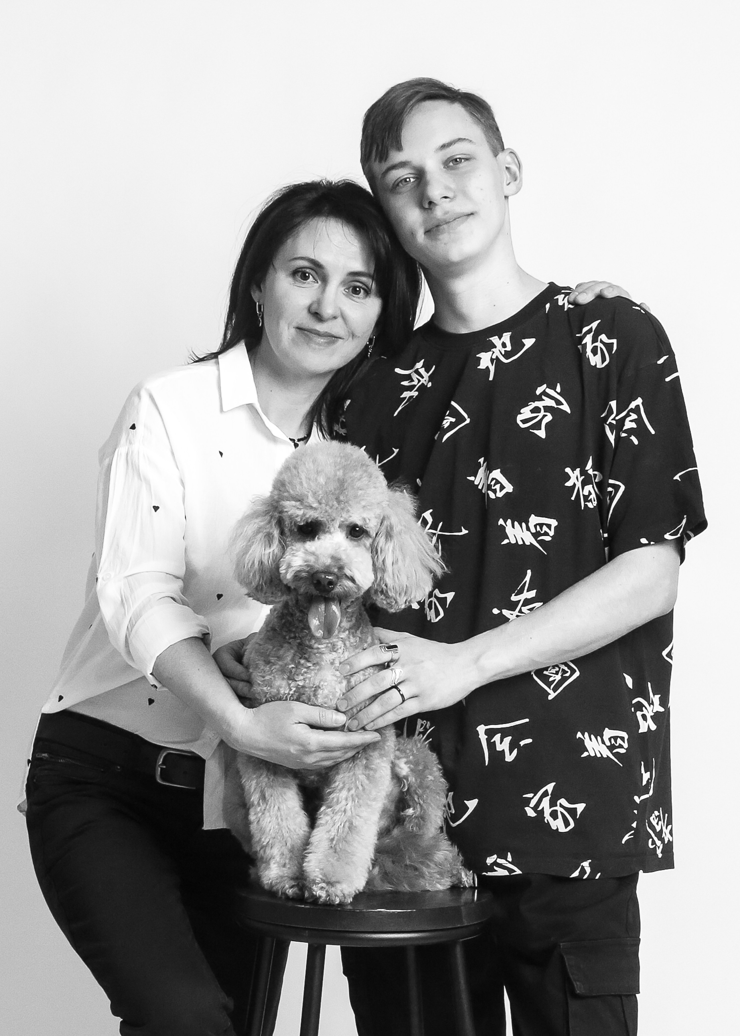 Собака тоже член семьи. Фотостудия Автопортретная № 2 в Ижевске