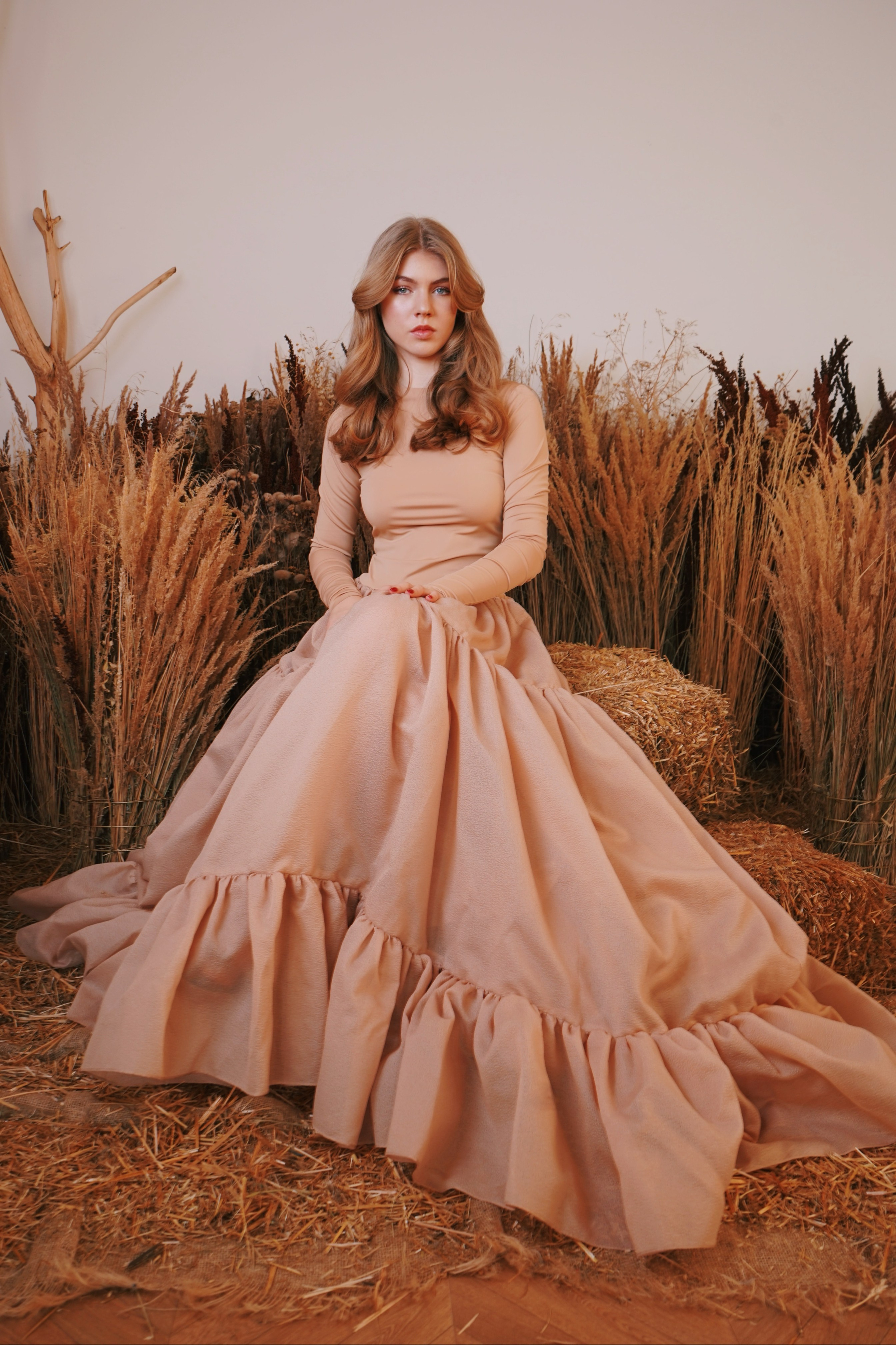 София, студия. Женский фотограф в Москве Уварова Анастасия