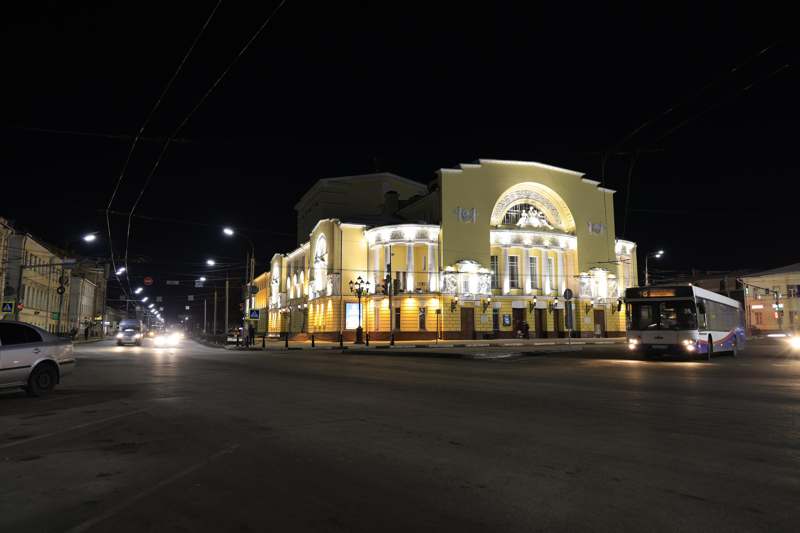 Ночной Ярославль. Фотохудожник BID