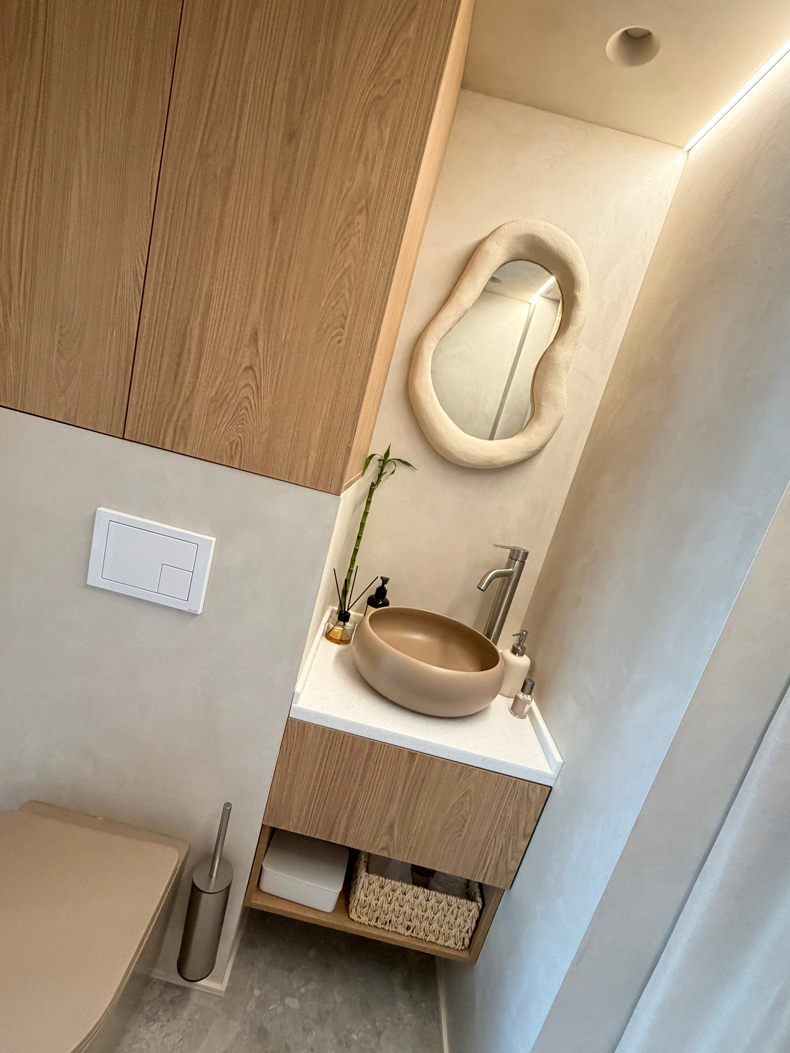 FACIAL BEAUTY STUDIO. Бастракова Валерия — дизайнер интерьера с архитектурным образованием