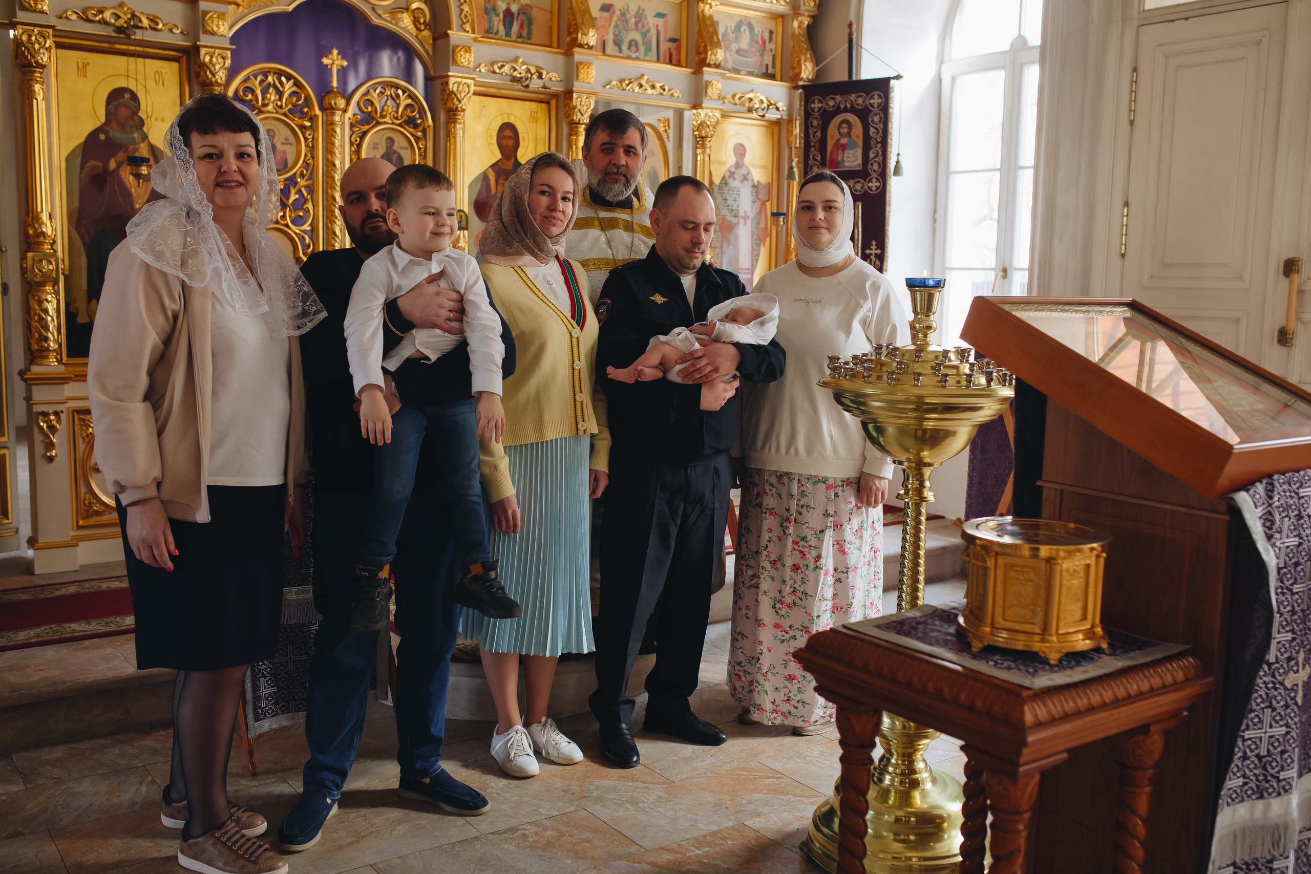 Крещение в светлом Храме. Семейный и детский фотограф в Москве Дорогова Екатерина