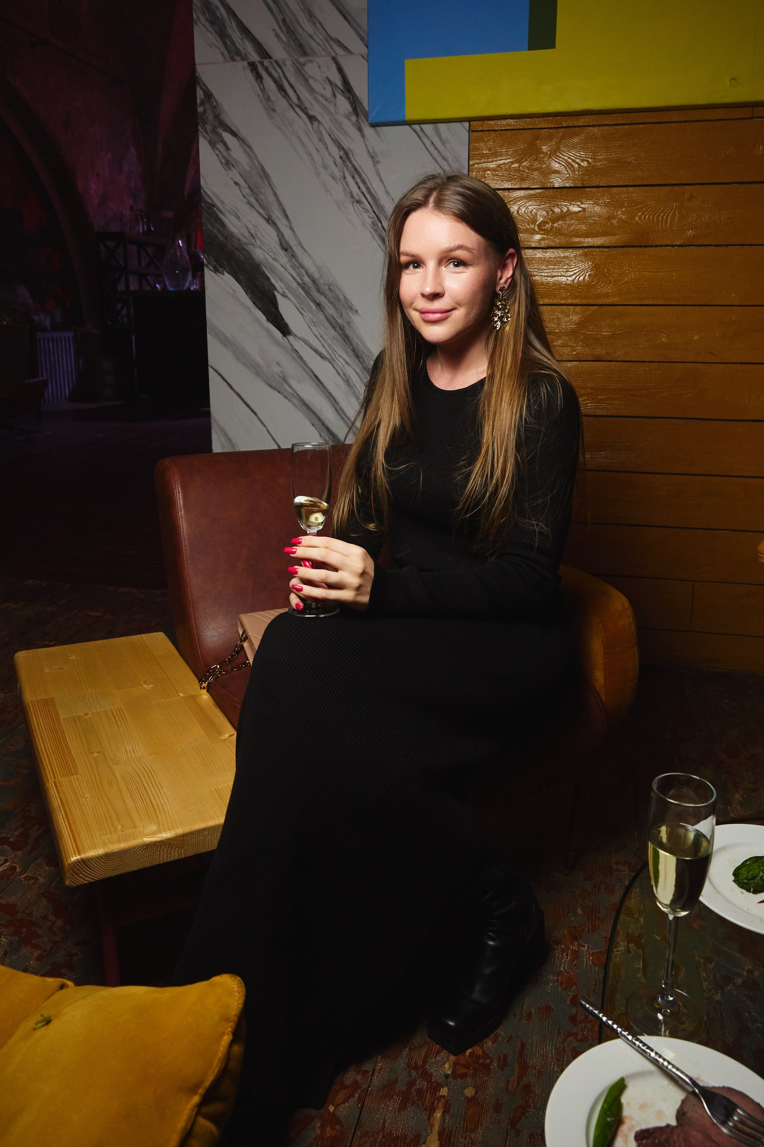 Альфа-Банк: Собрание Искусств в Санкт-Петербурге. КонТайм: профессиональная съемка для организаций