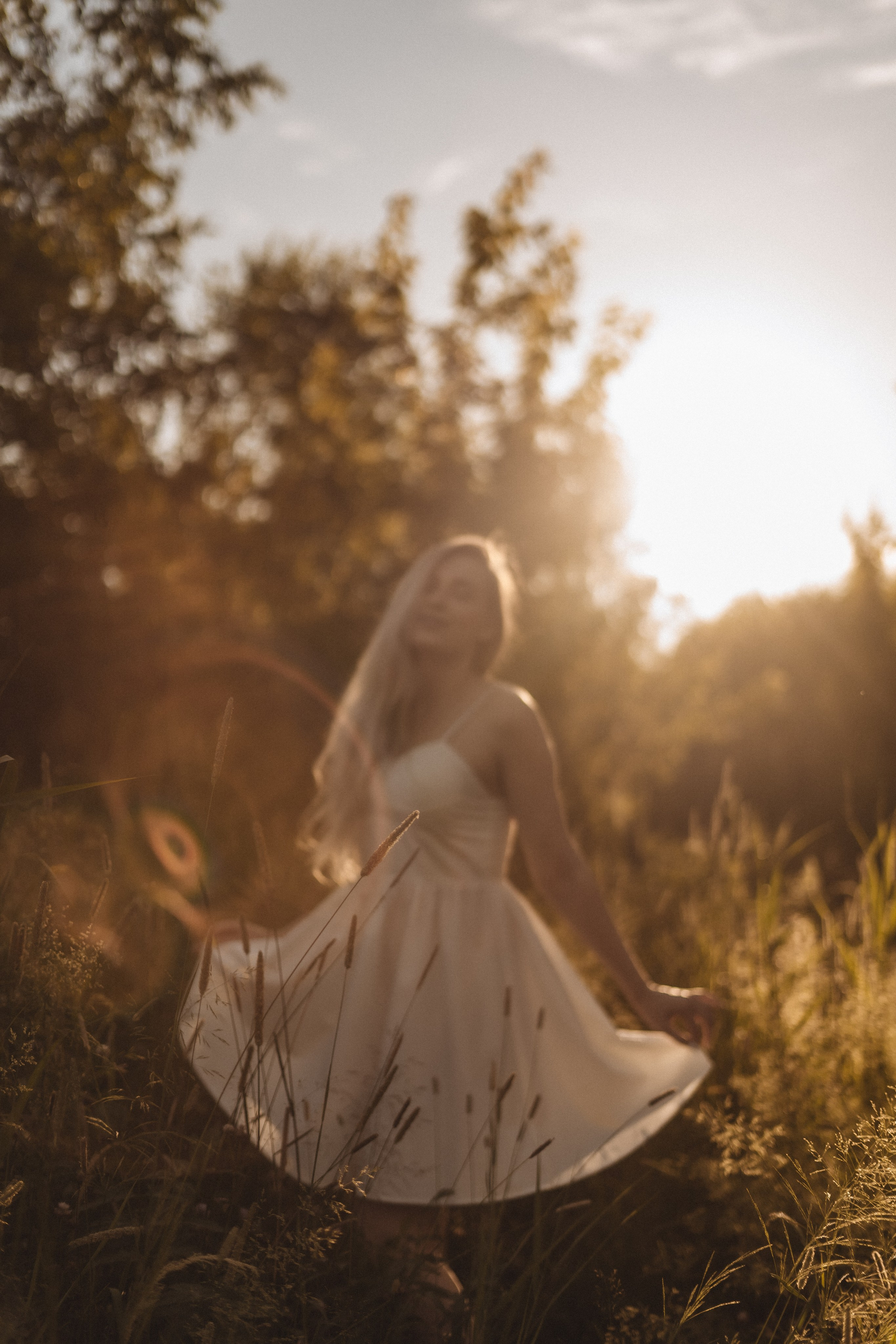 Яркая девушка и теплое лето. Фотограф сахалин