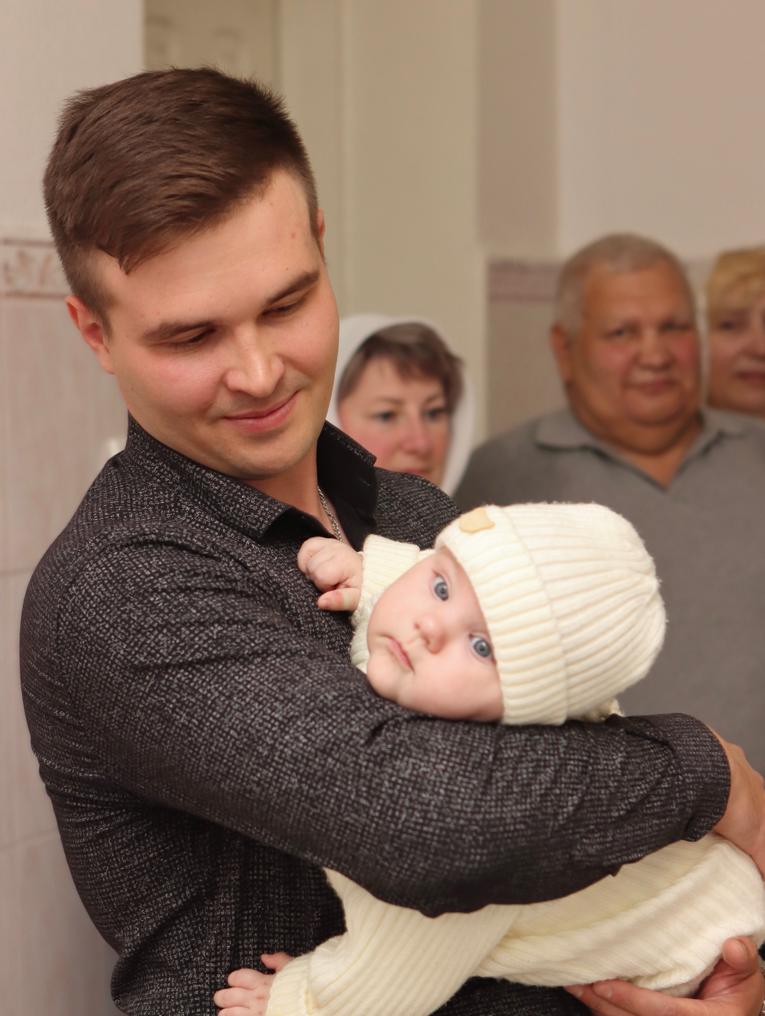 Анастасия и Вадим — крещение Виктории. Фотограф в Курске Смирнов Евгений