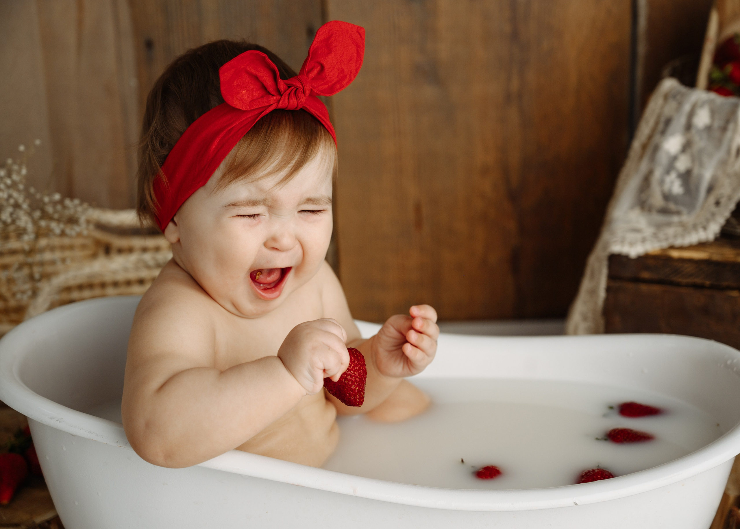 ГОДОВАСИЯ. Фотограф новорождённых и беременных в г. Ноябрьск