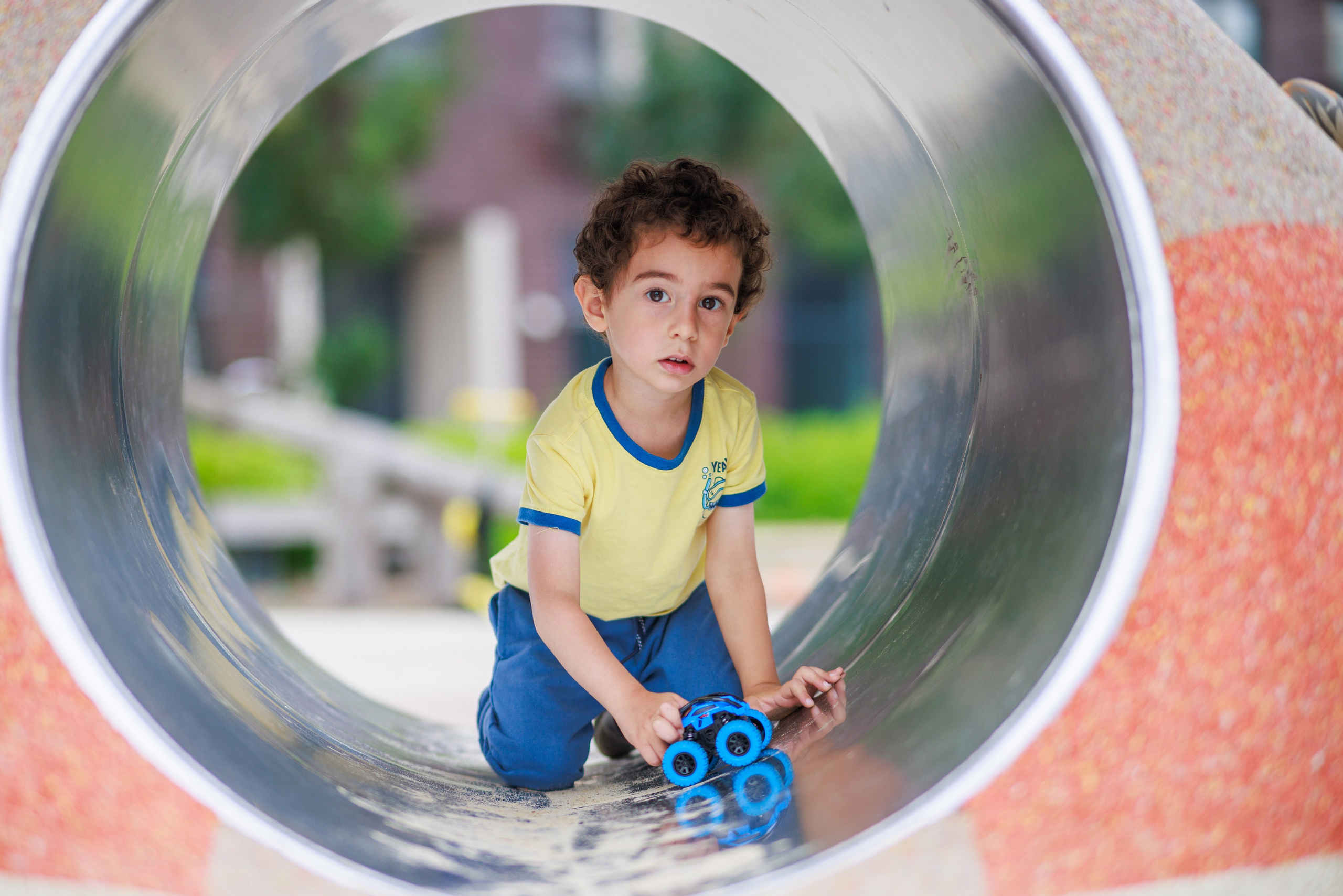 Фотосессия для мальчика на прогулке
