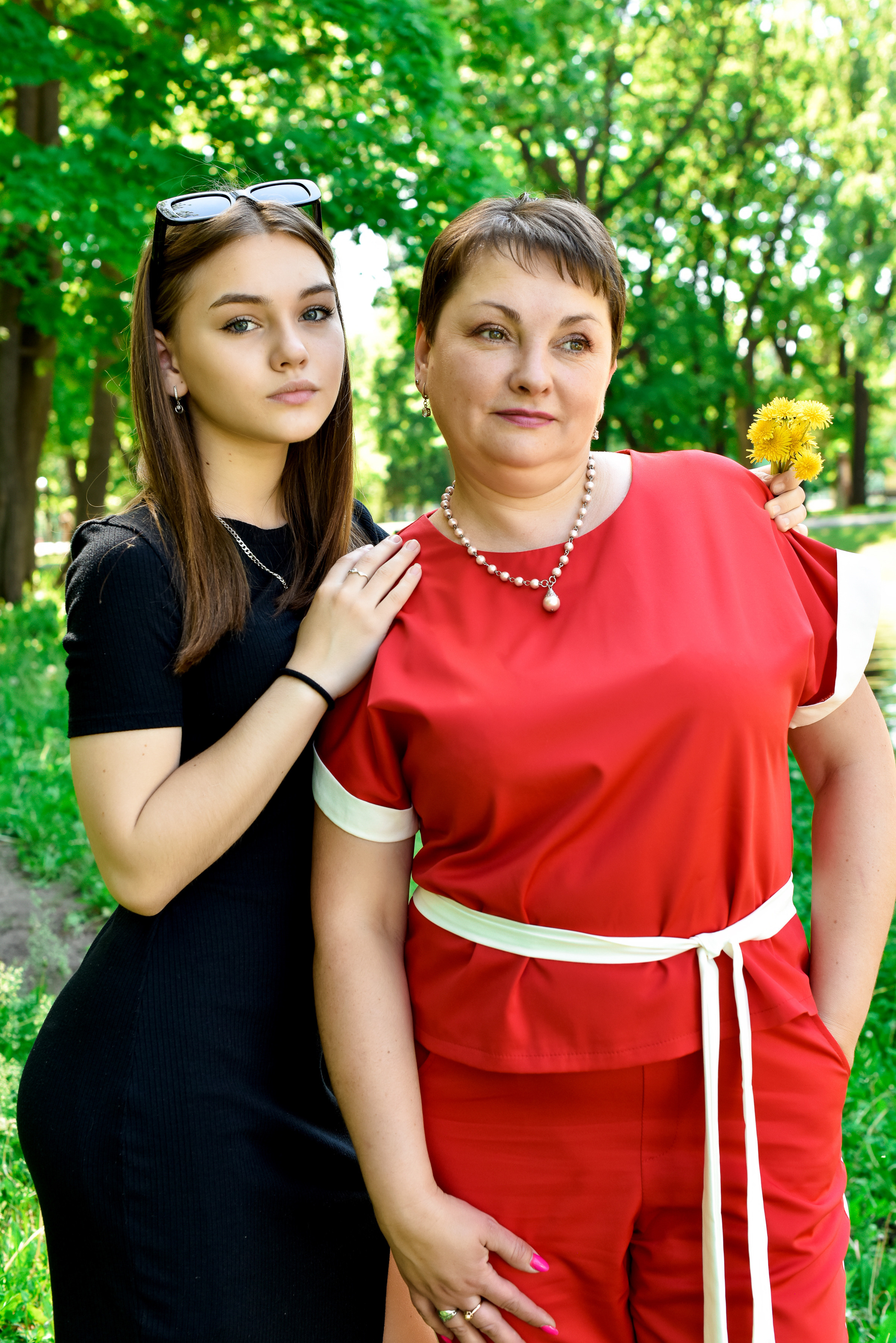 Елена и девочки