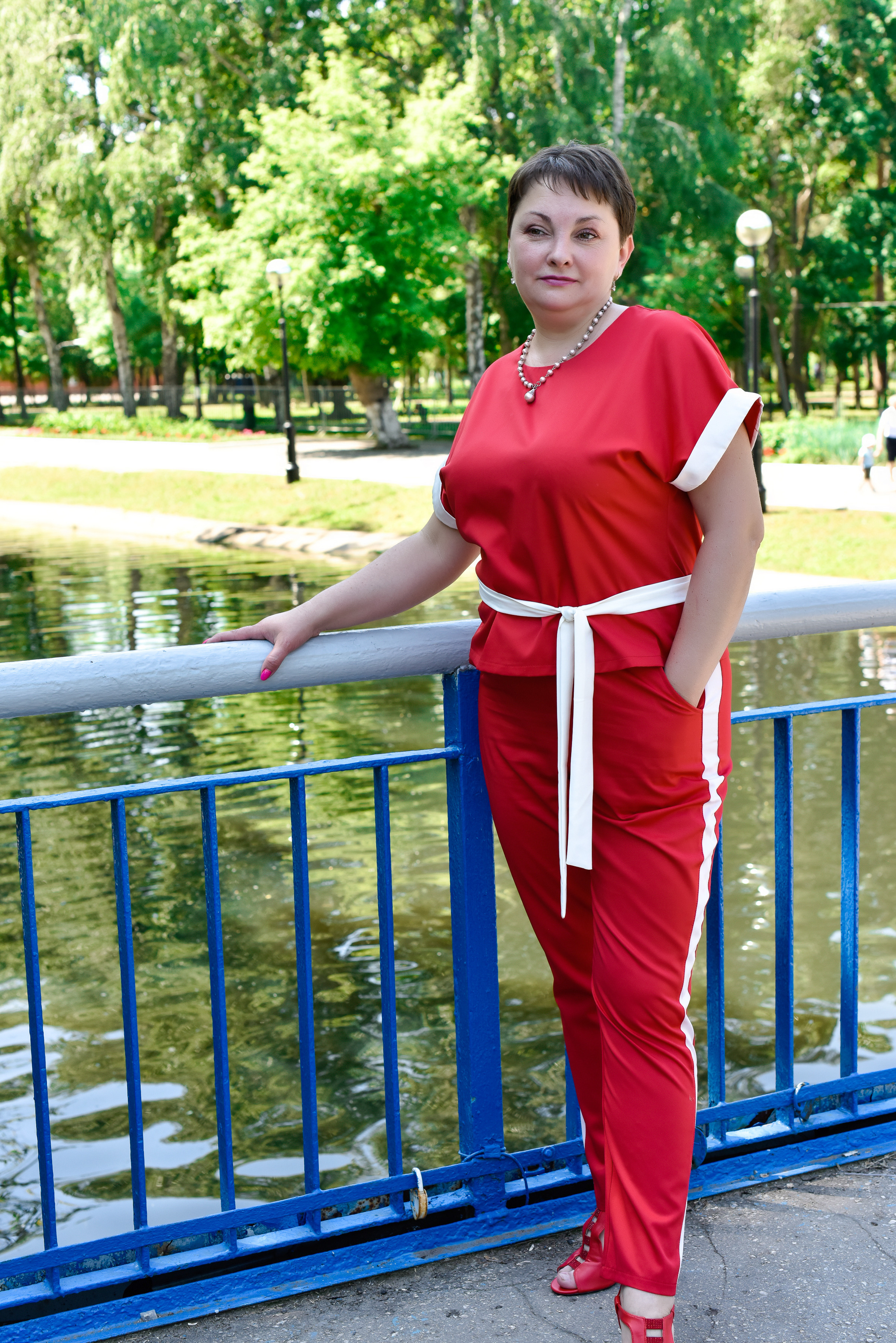 Елена и девочки